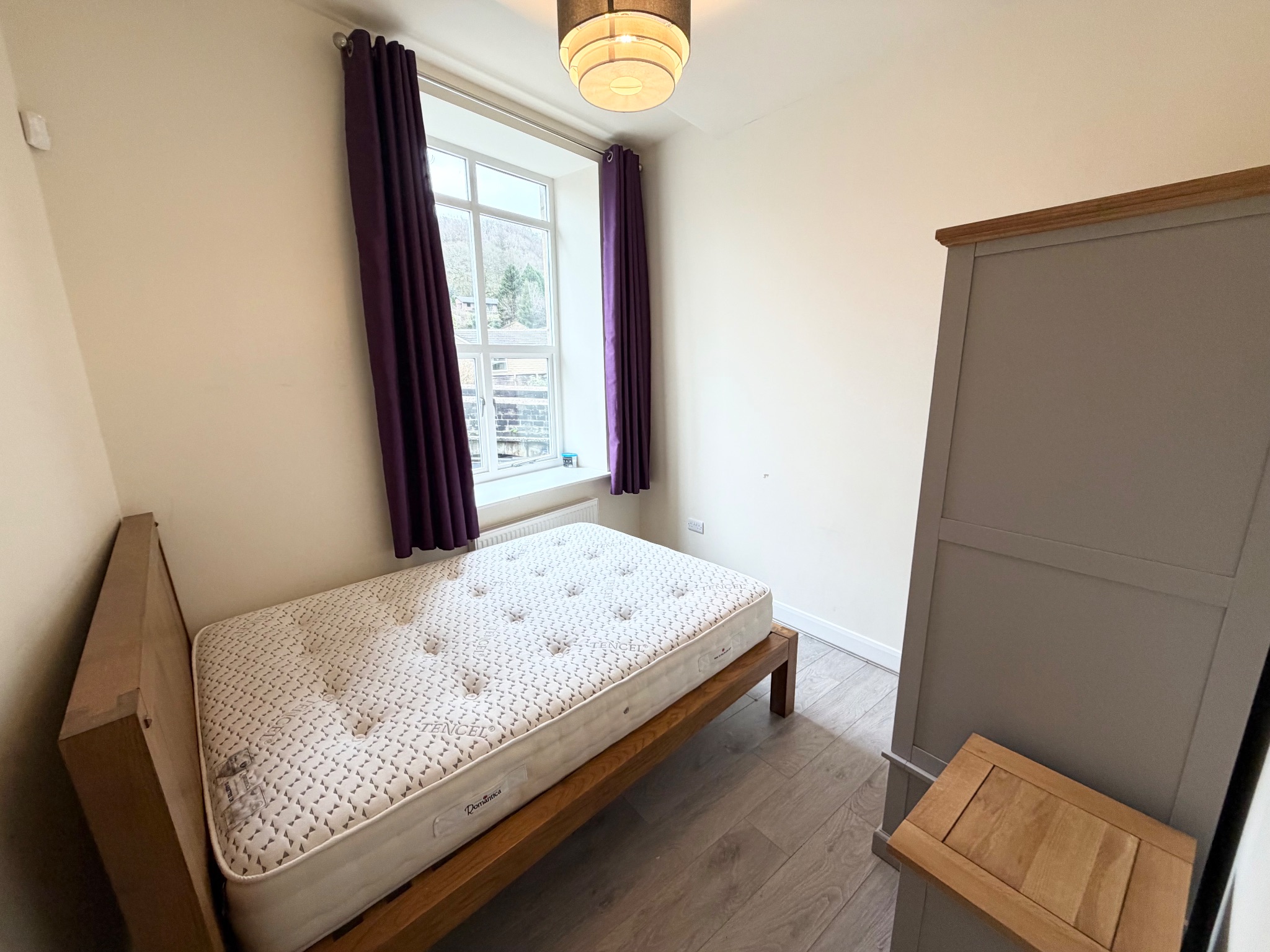 1 bedroom apartment flat/apartment For Sale in Walsden - Photograph 15.