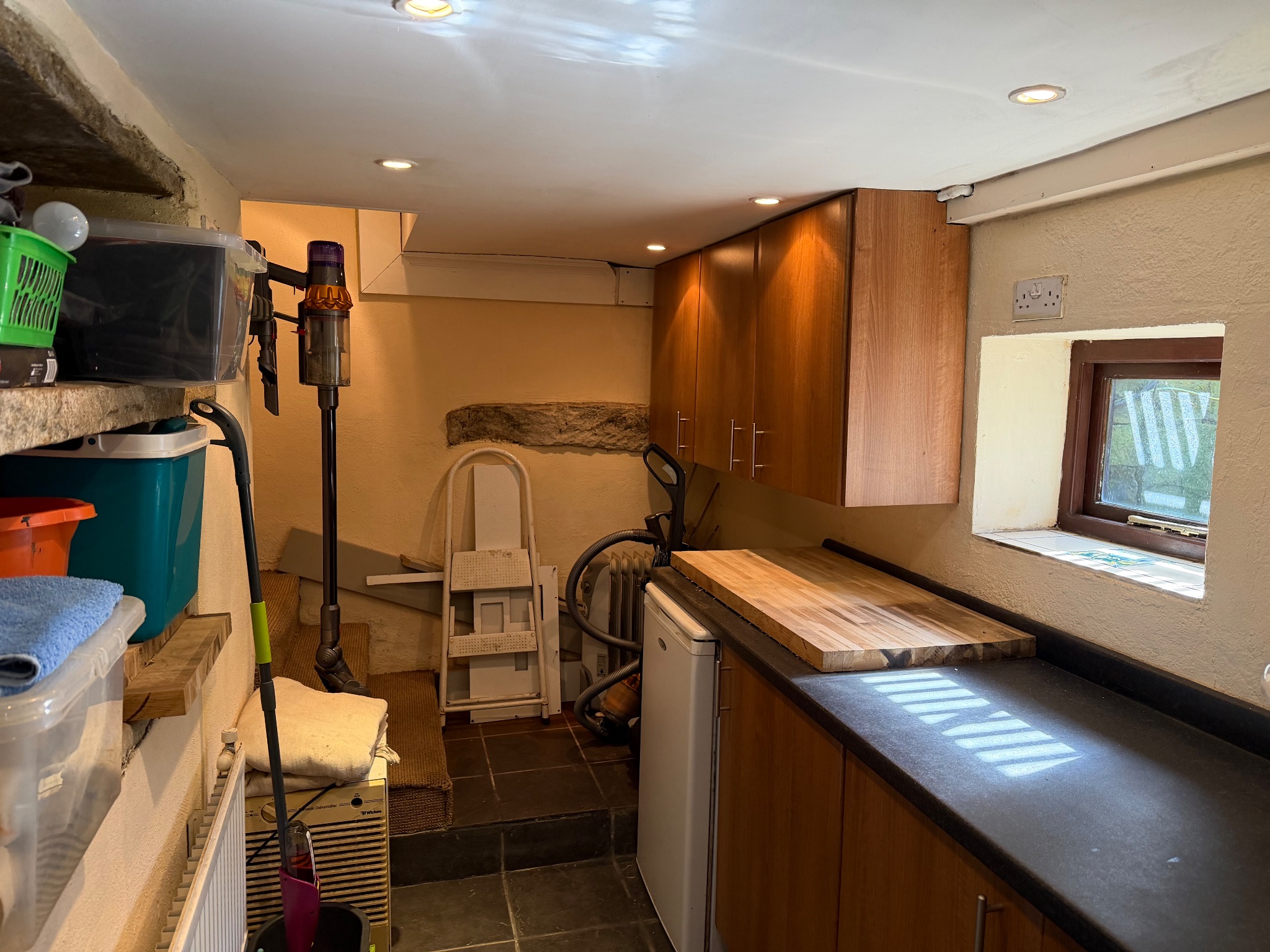 4 bedroom end terraced house For Sale in Halifax - Photograph 17.