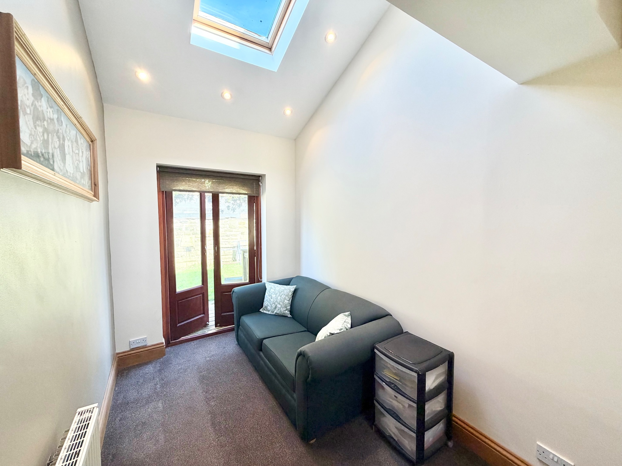 4 bedroom end terraced house For Sale in Halifax - Photograph 20.