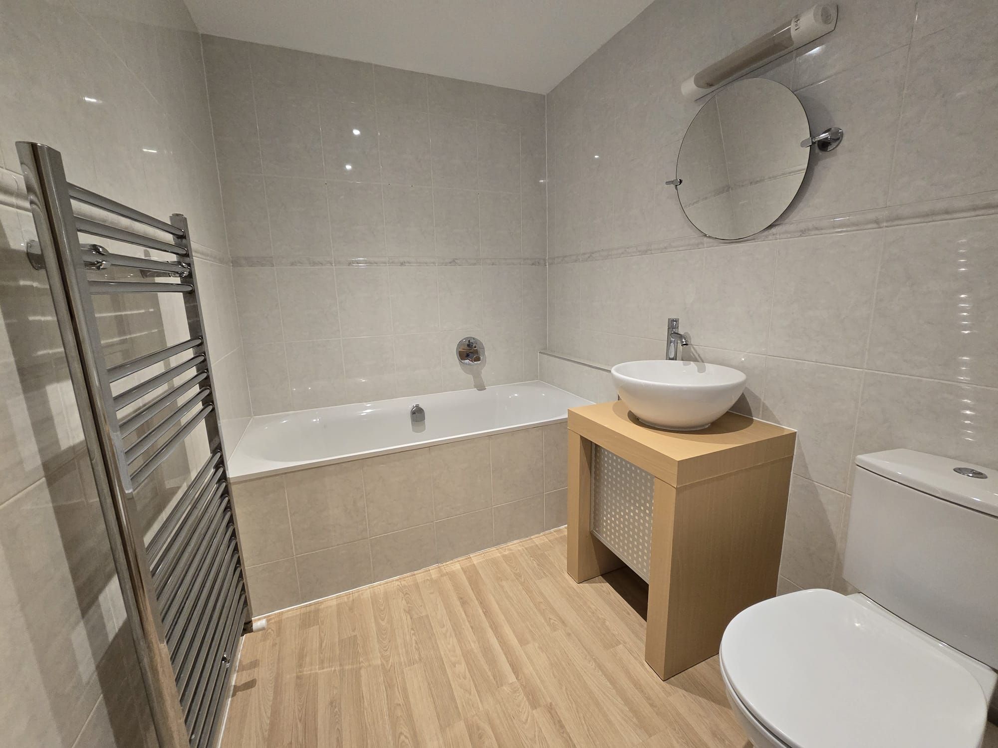 2 bedroom apartment flat/apartment For Sale in Halifax - Photograph 10.