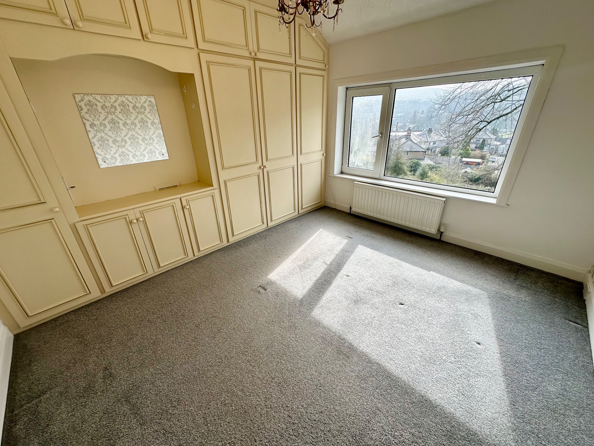3 bedroom semi-detached house For Sale in Todmorden - Photograph 19.