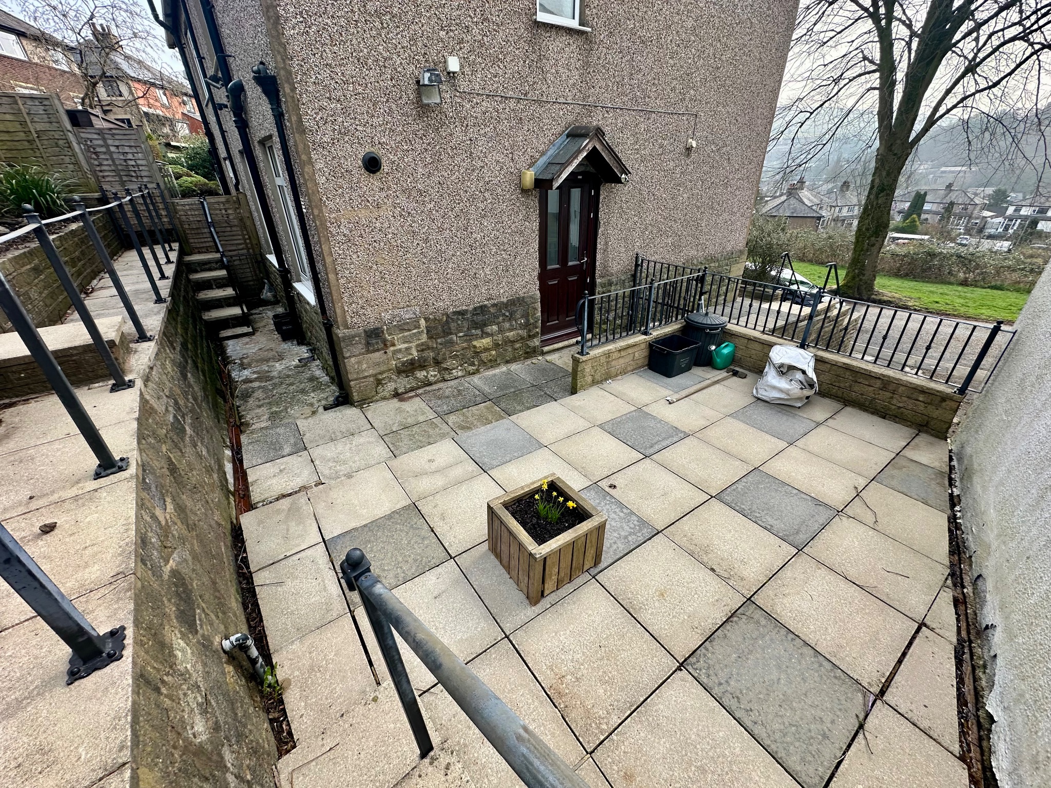 3 bedroom semi-detached house For Sale in Todmorden - Photograph 3.
