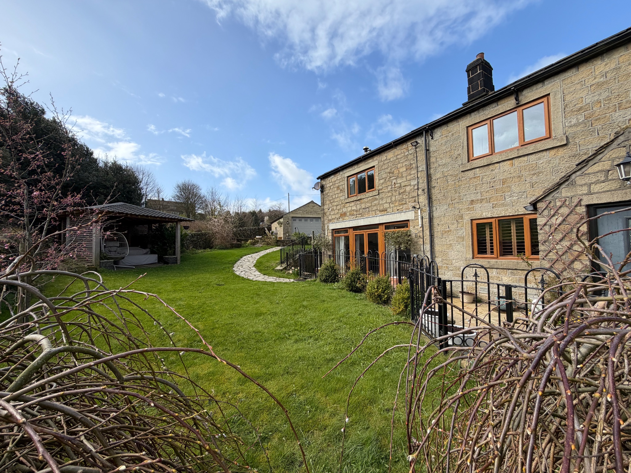 6 bedroom detached house For Sale in Luddendenfoot - Photograph 38.