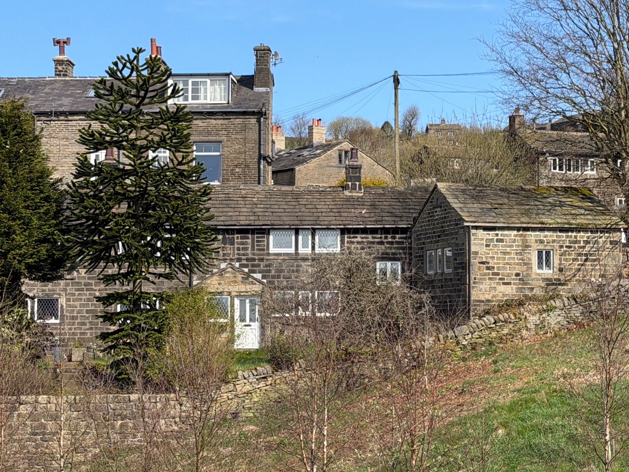 3 bedroom semi-detached house To Let in Hebden Bridge - Property photograph.