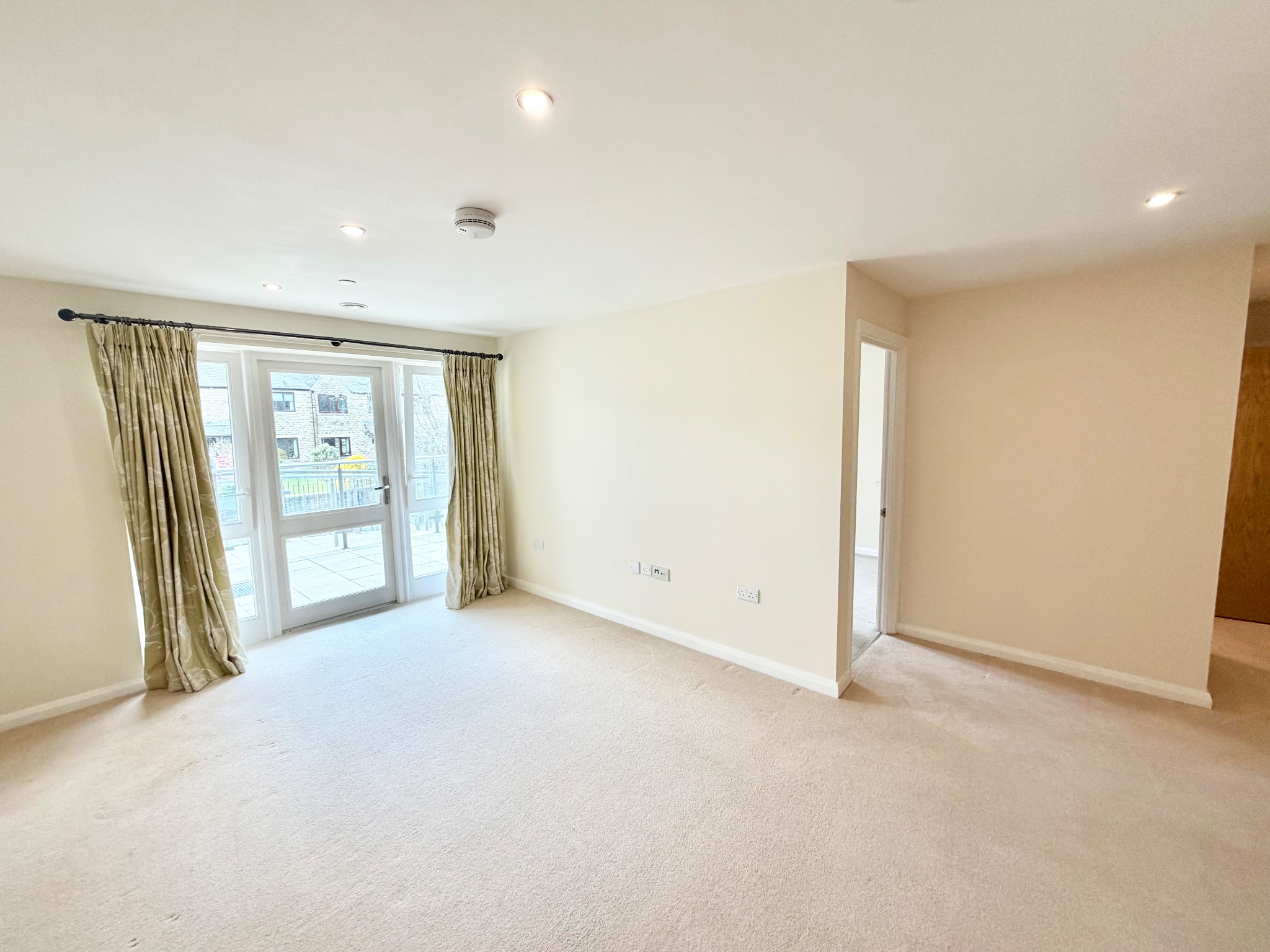 2 bedroom apartment flat/apartment For Sale in Hebden Bridge - Photograph 13.