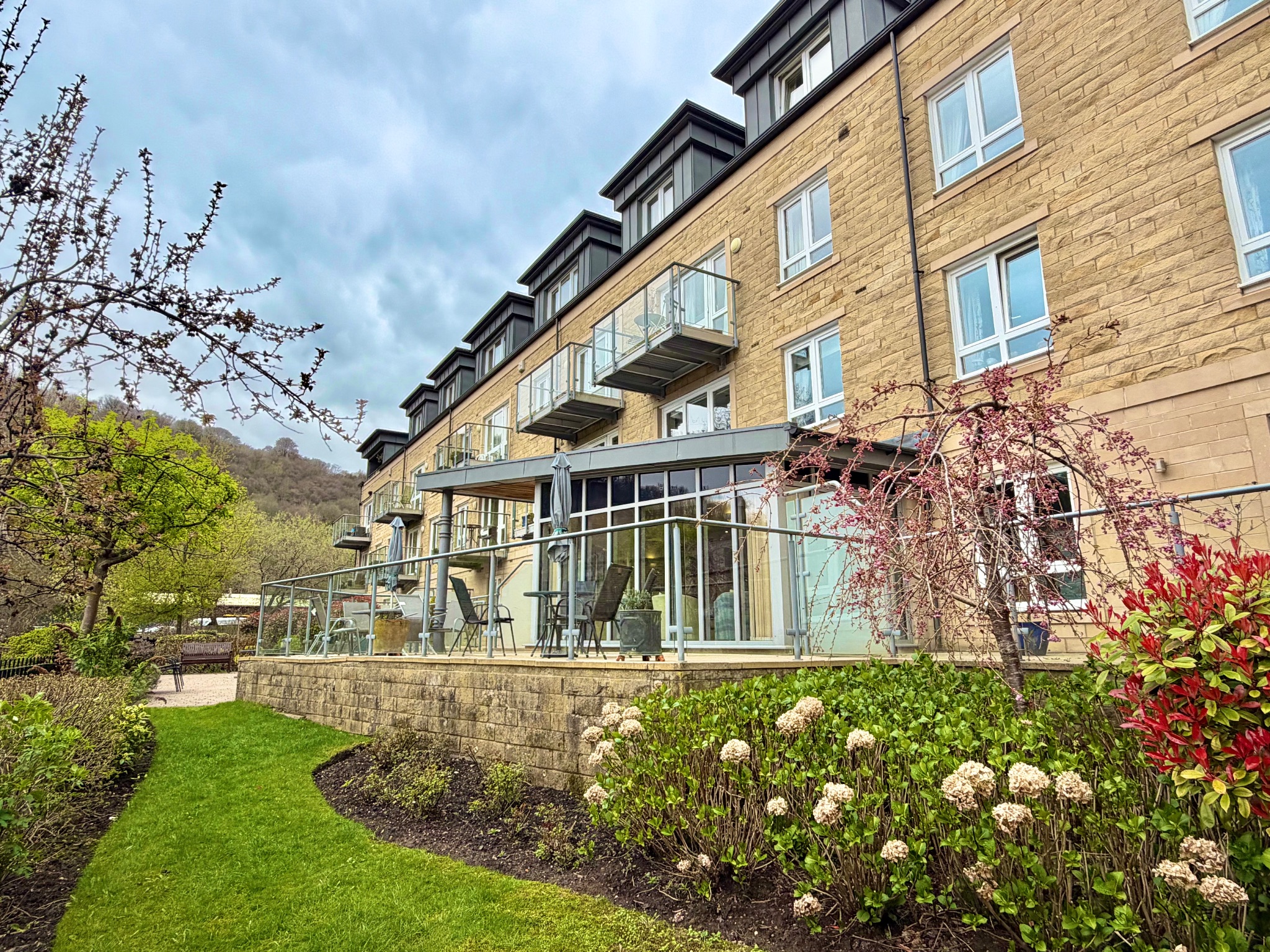 2 bedroom apartment flat/apartment For Sale in Hebden Bridge - Photograph 23.