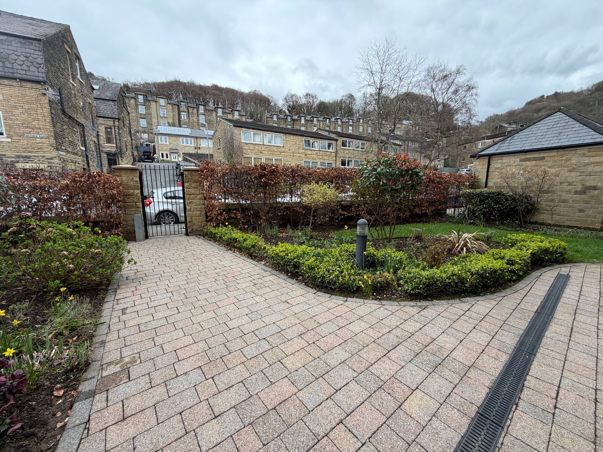 2 bedroom apartment flat/apartment For Sale in Hebden Bridge - Photograph 25.