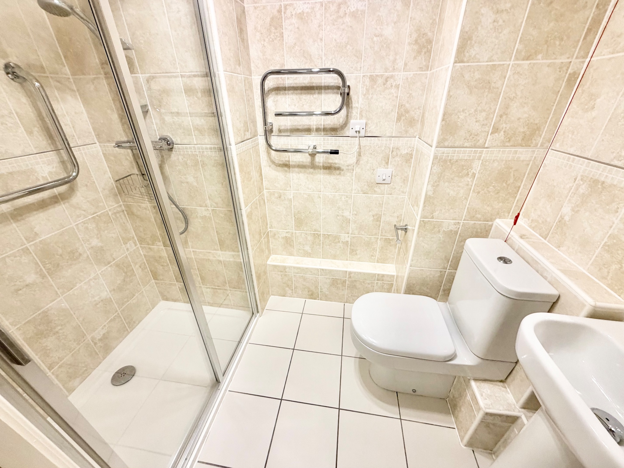 2 bedroom apartment flat/apartment For Sale in Hebden Bridge - Photograph 9.