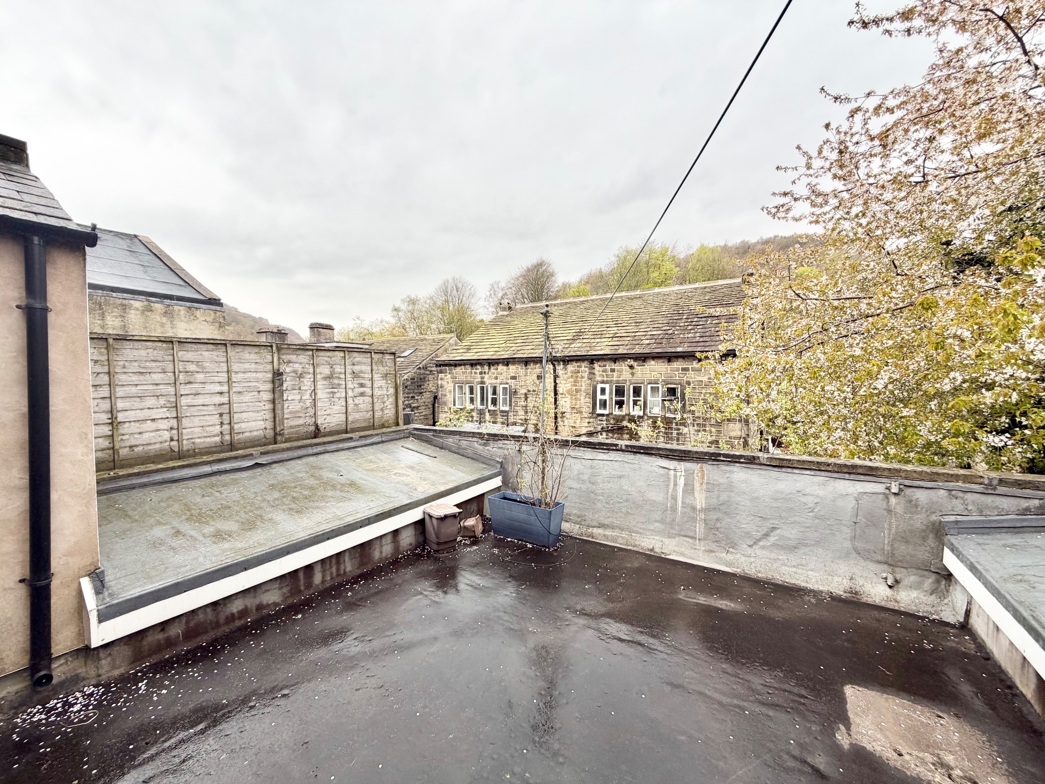 1 bedroom apartment flat/apartment Let Agreed in Hebden Bridge - Photograph 12.