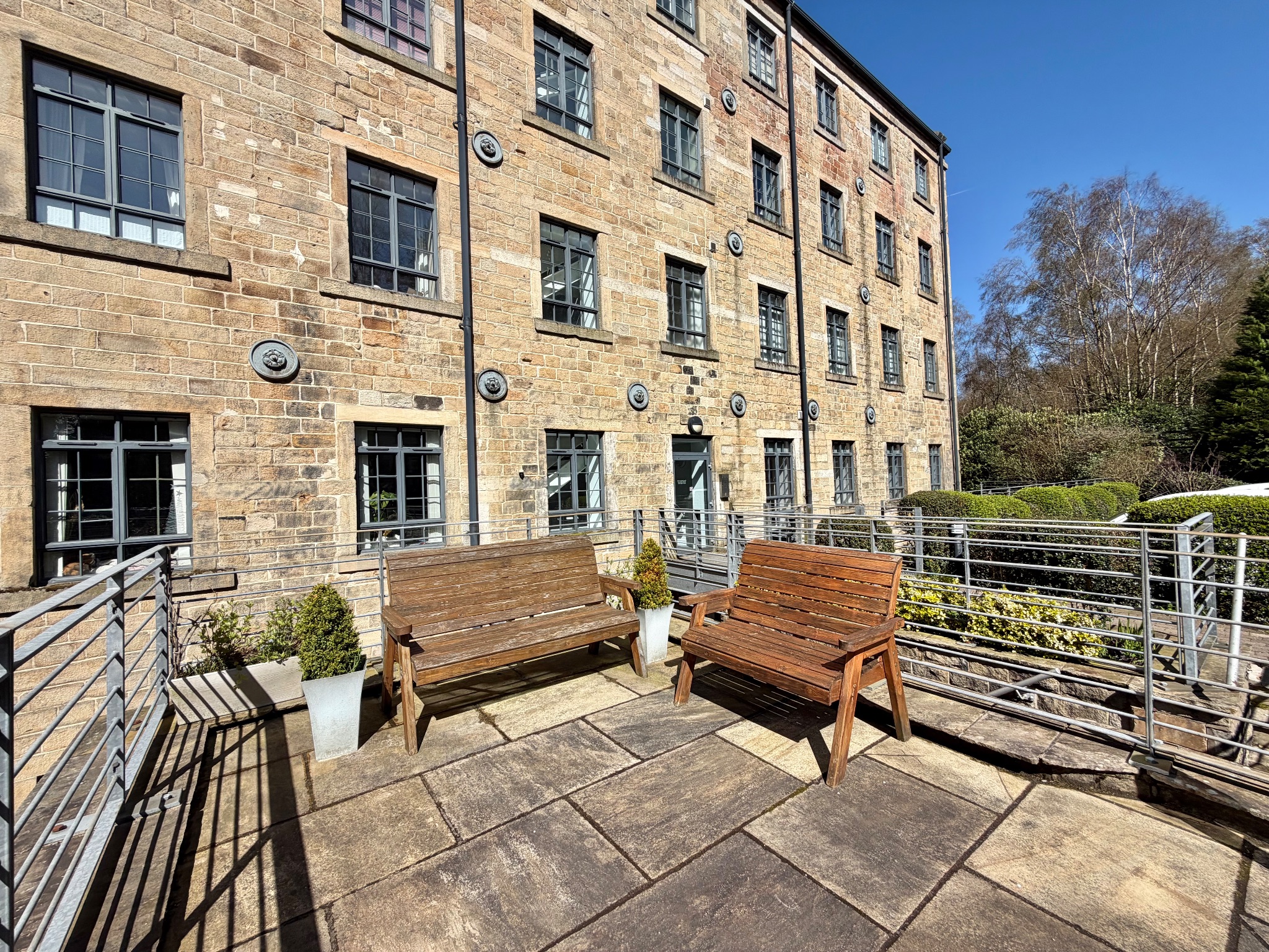 3 bedroom duplex flat/apartment To Let in Todmorden - Photograph 14.