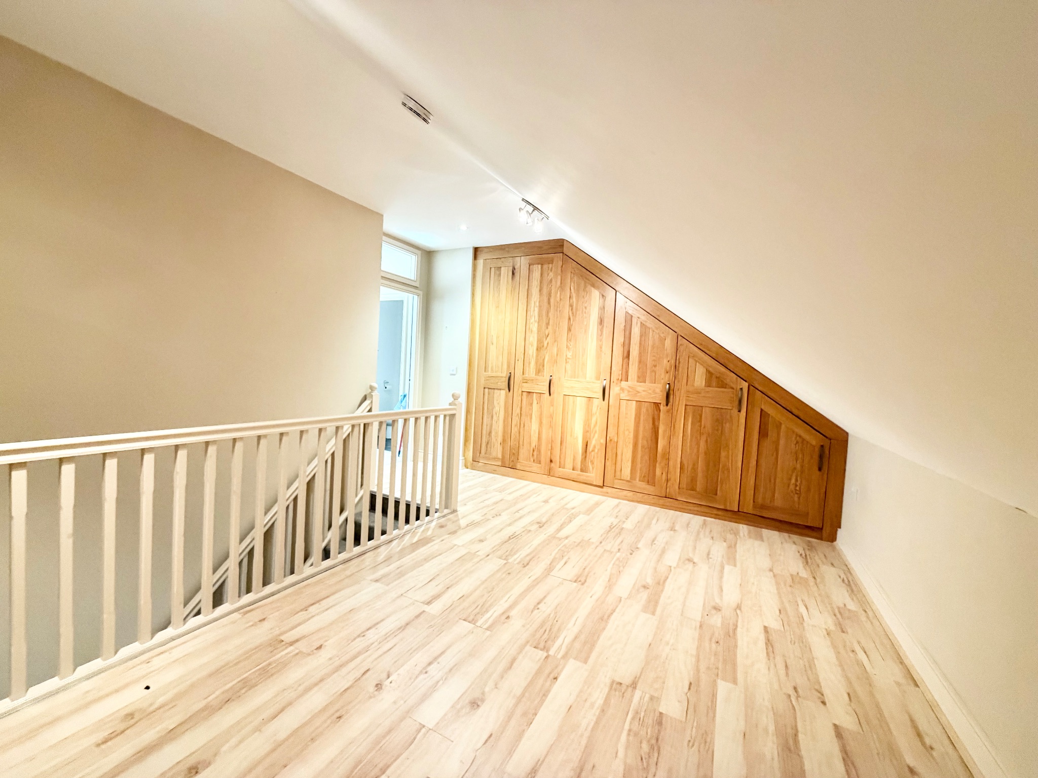 3 bedroom duplex flat/apartment To Let in Todmorden - Photograph 11.