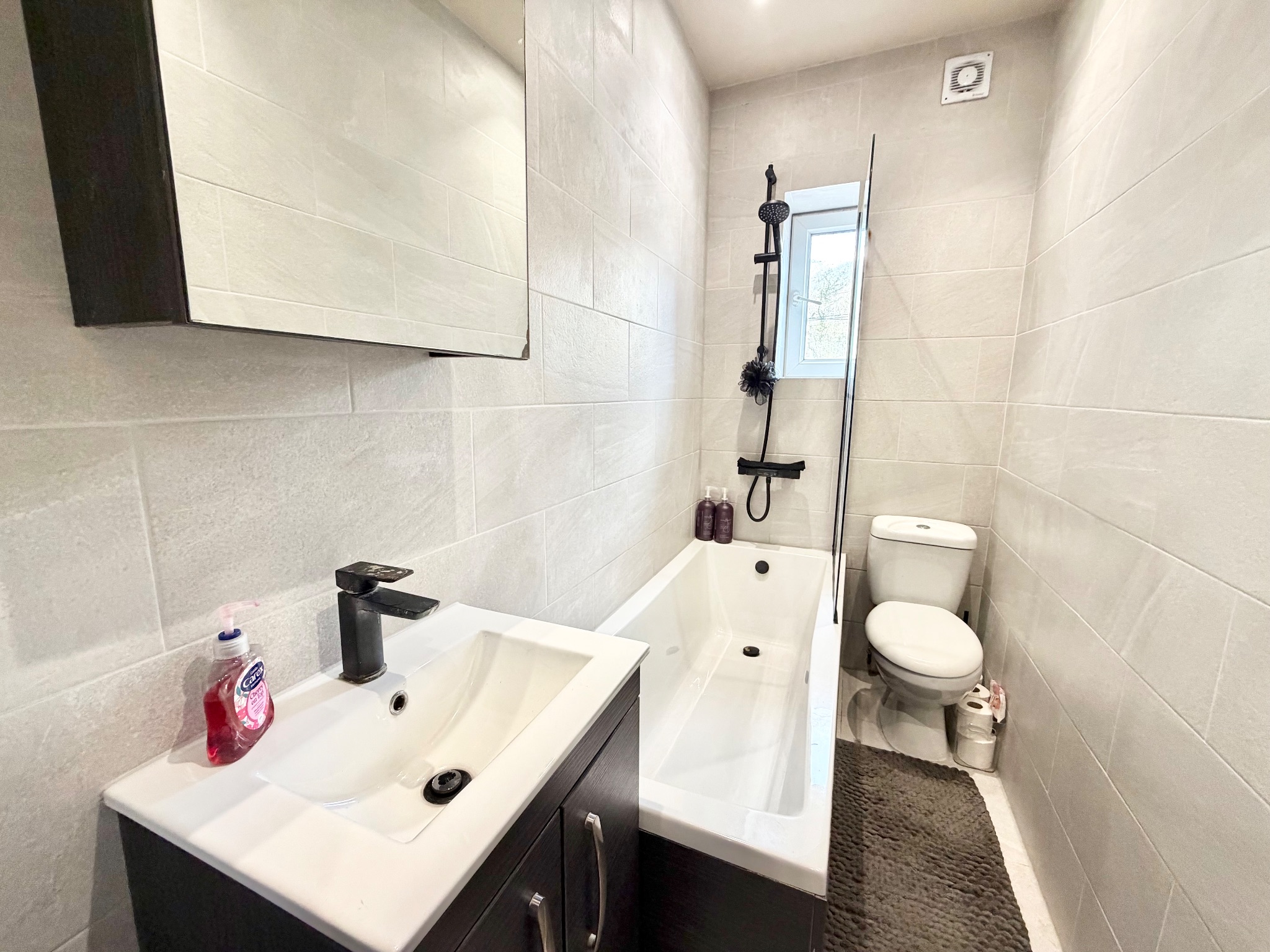 3 bedroom mid terraced house For Sale in Hebden Bridge - Photograph 15.