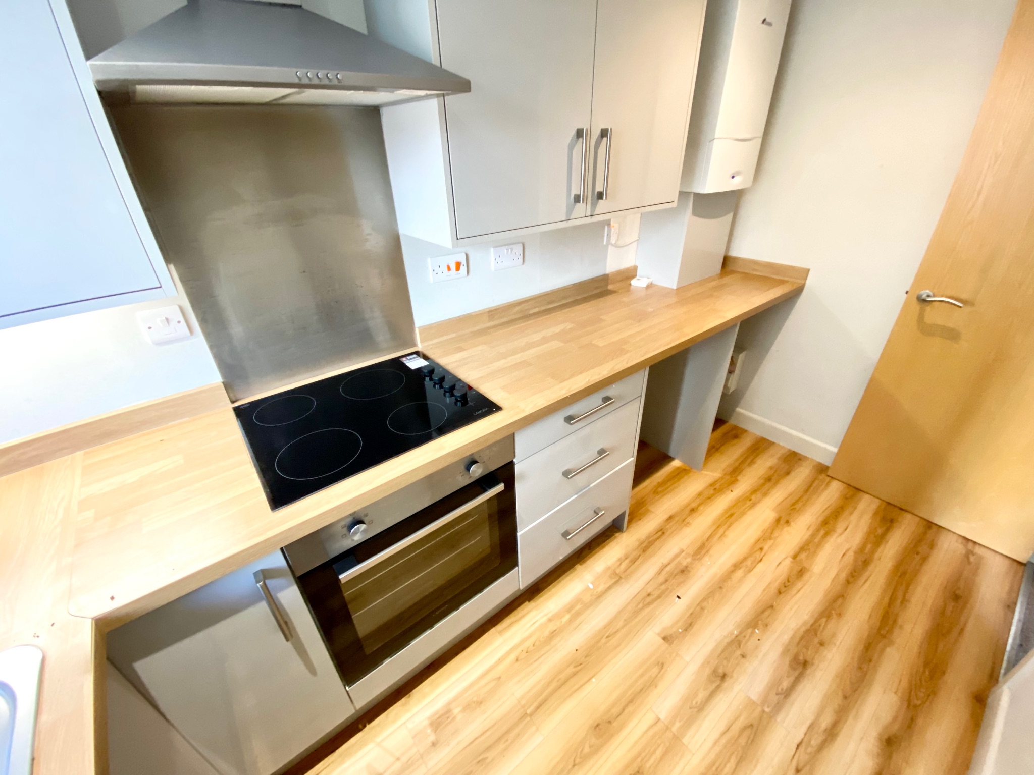 2 bedroom apartment flat/apartment Let Agreed in Hebden Bridge - Photograph 2