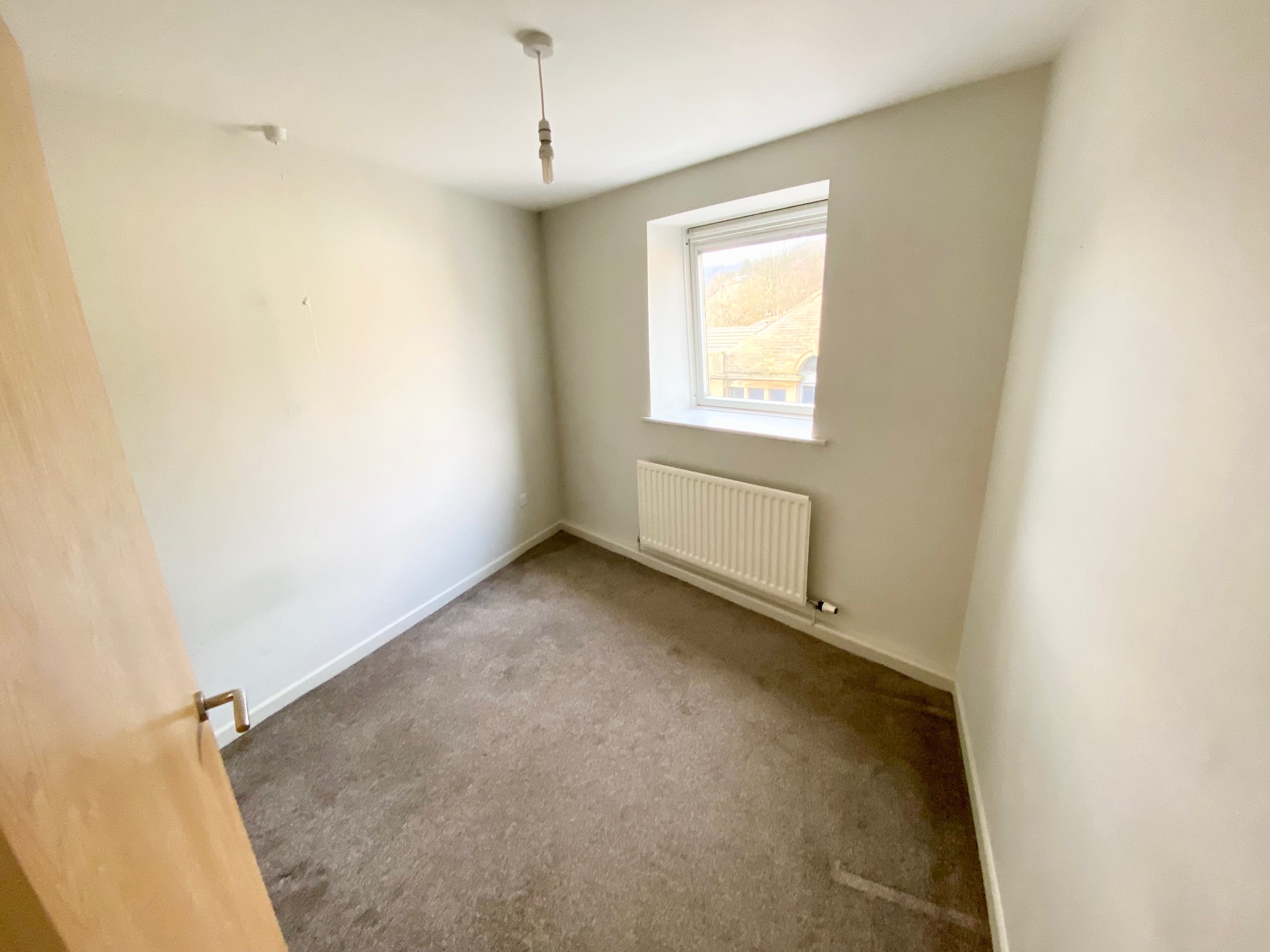 2 bedroom apartment flat/apartment Let Agreed in Hebden Bridge - Photograph 4