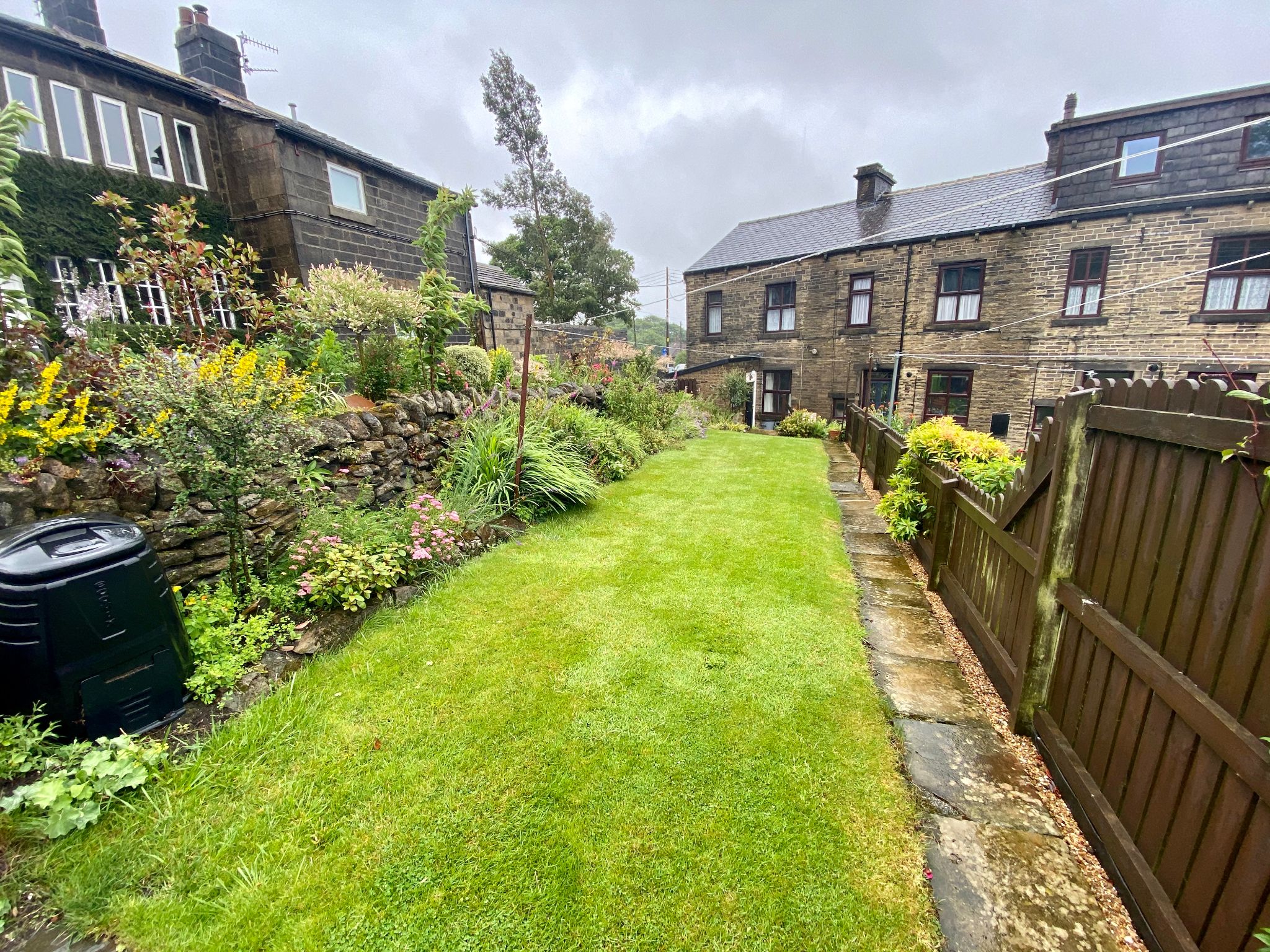 2 bedroom end terraced house To Let in Old Town, Hebden Bridge - Photograph 17