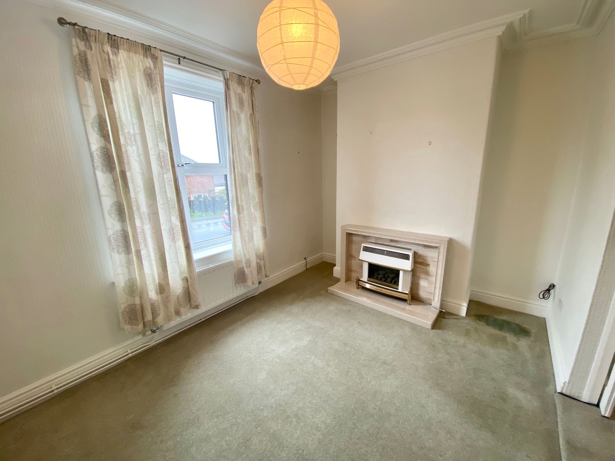 2 bedroom end terraced house To Let in Old Town, Hebden Bridge - Photograph 9