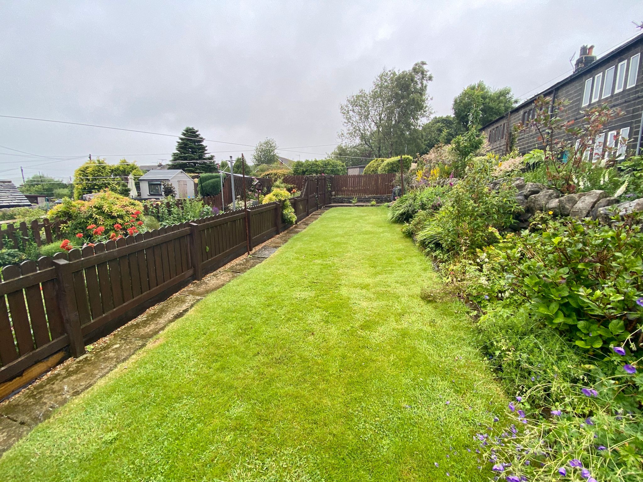 2 bedroom end terraced house To Let in Old Town, Hebden Bridge - Photograph 2