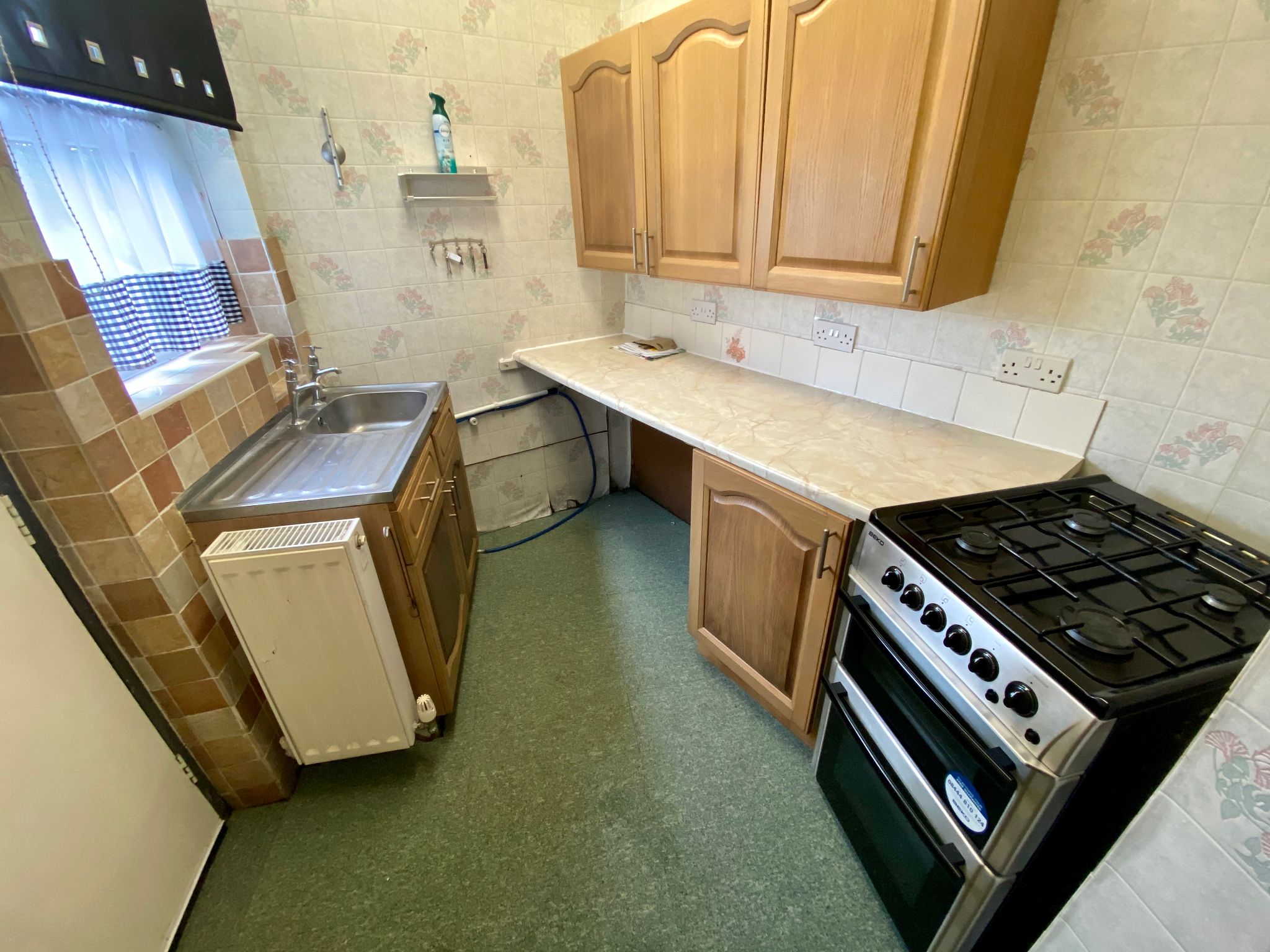 2 bedroom end terraced house To Let in Old Town, Hebden Bridge - Photograph 5