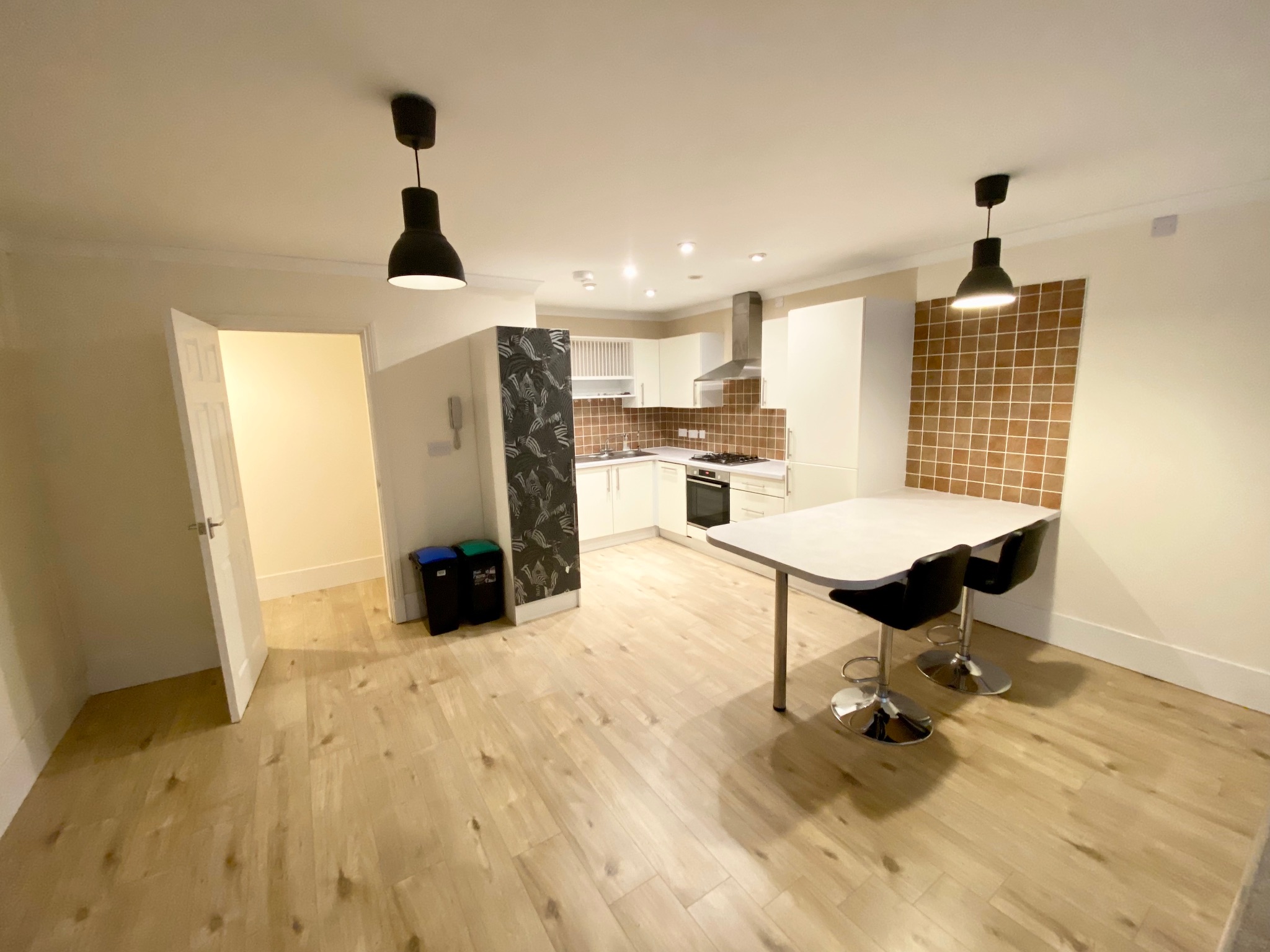 2 bedroom ground floor flat/apartment Let Agreed in Hebden Bridge - Photograph 2