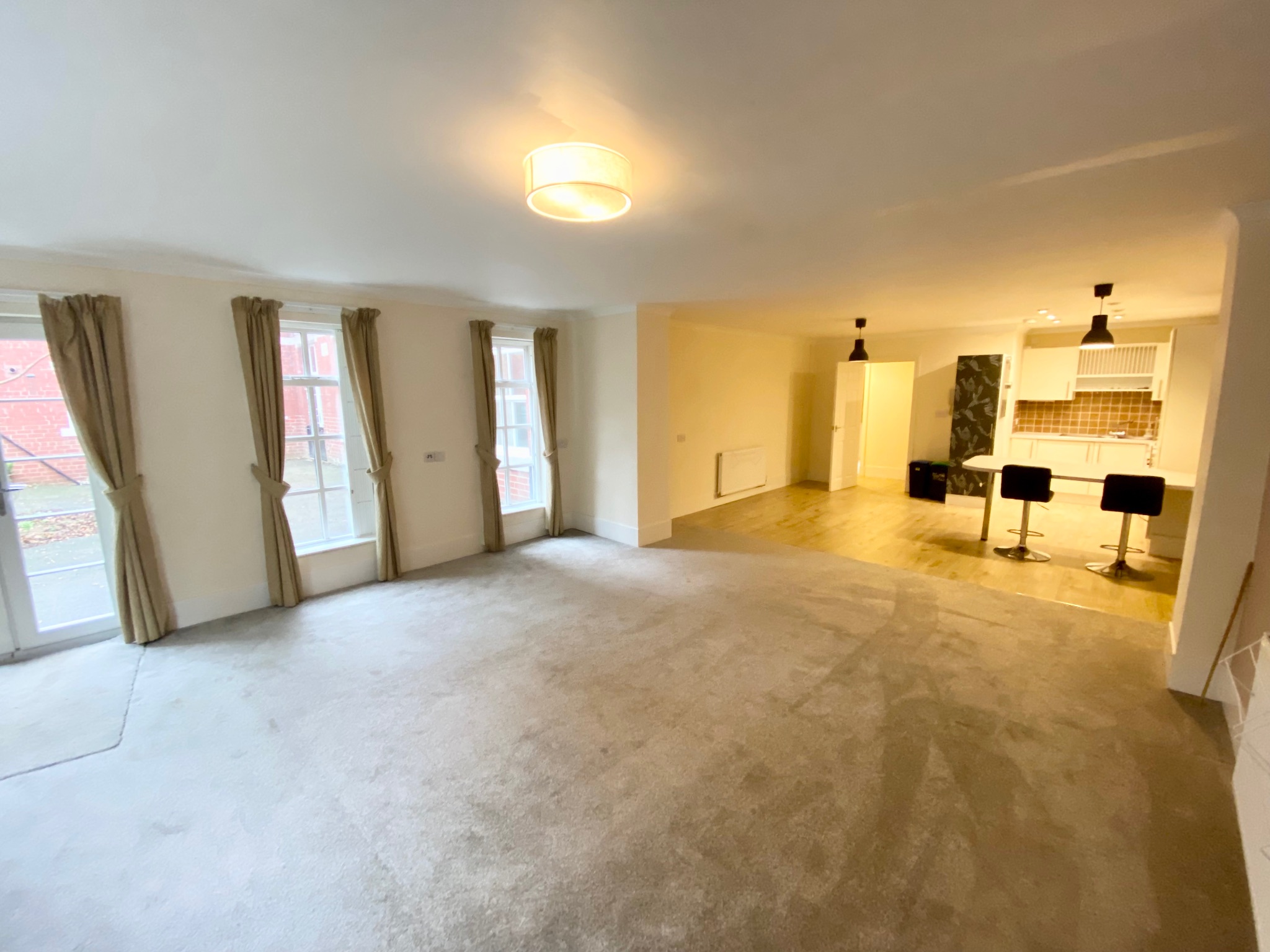 2 bedroom ground floor flat/apartment Let Agreed in Hebden Bridge - Photograph 4