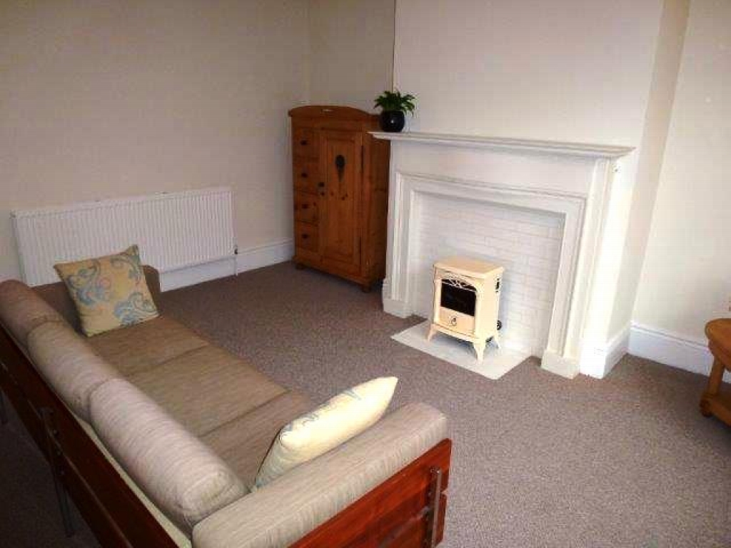 2 bedroom apartment flat/apartment To Let in Hebden Bridge - Photograph 4