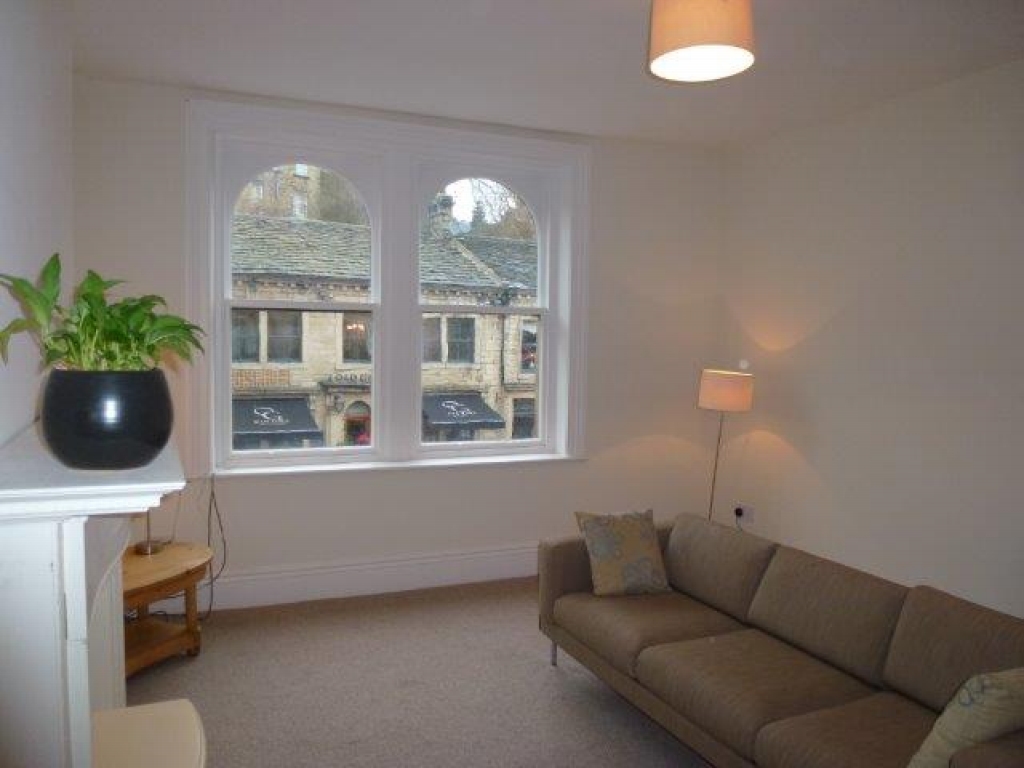 2 bedroom apartment flat/apartment To Let in Hebden Bridge - Photograph 2
