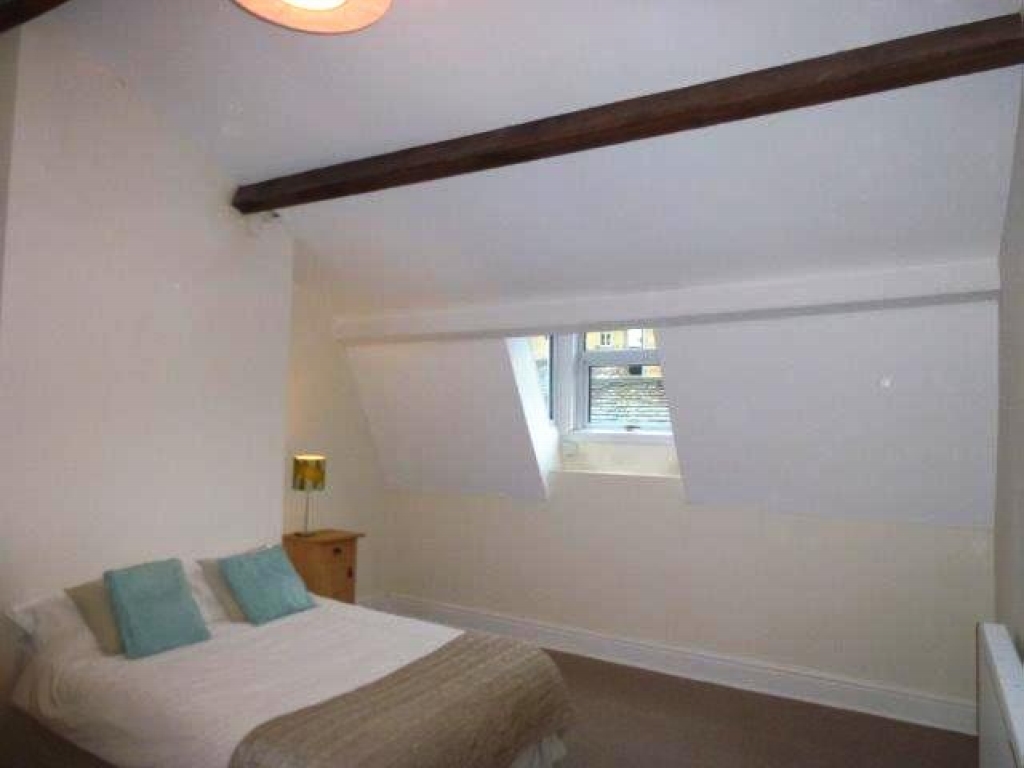 2 bedroom apartment flat/apartment To Let in Hebden Bridge - Photograph 14