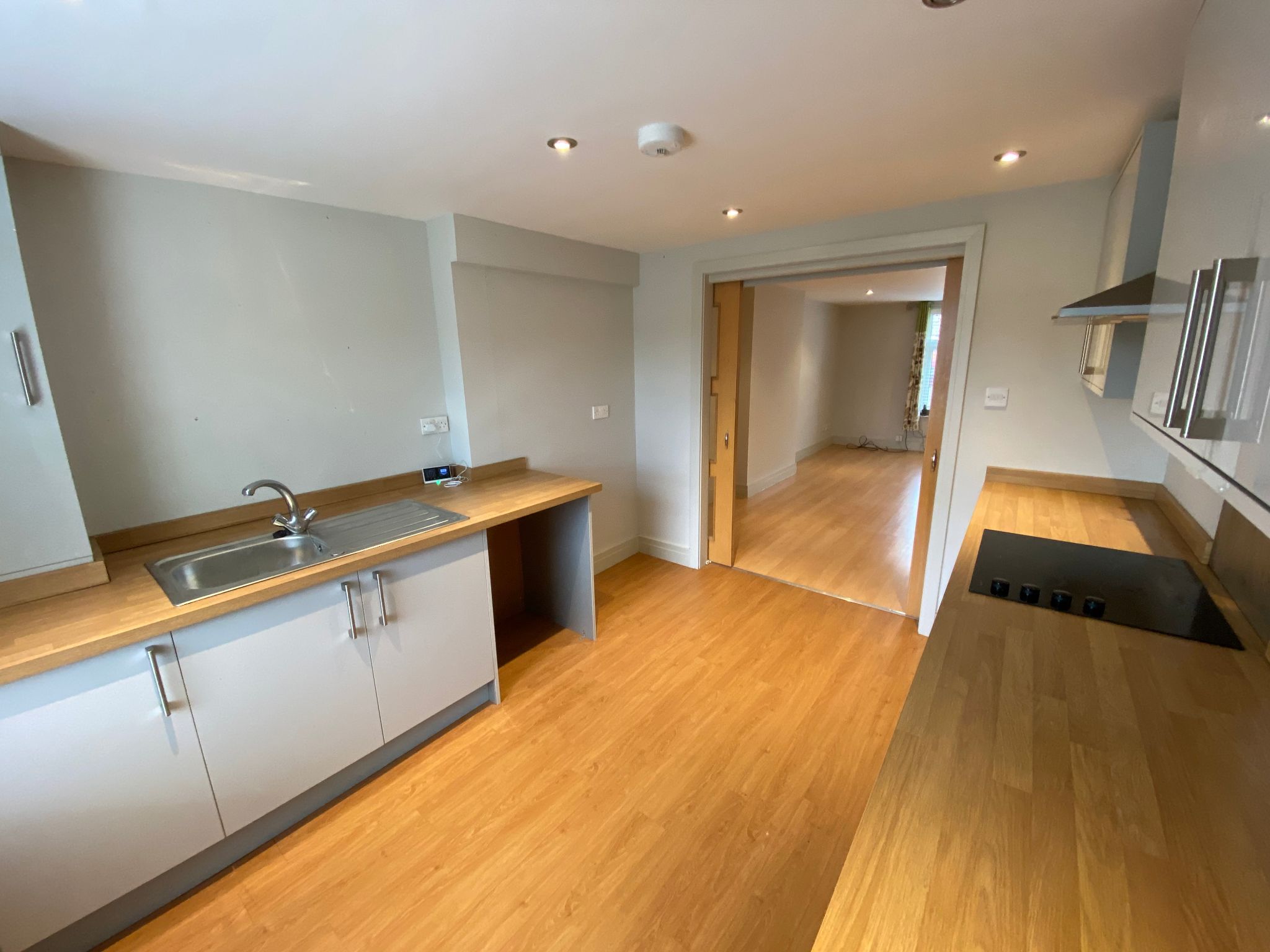 1 bedroom apartment flat/apartment Let Agreed in Mytholmroyd - Photograph 3