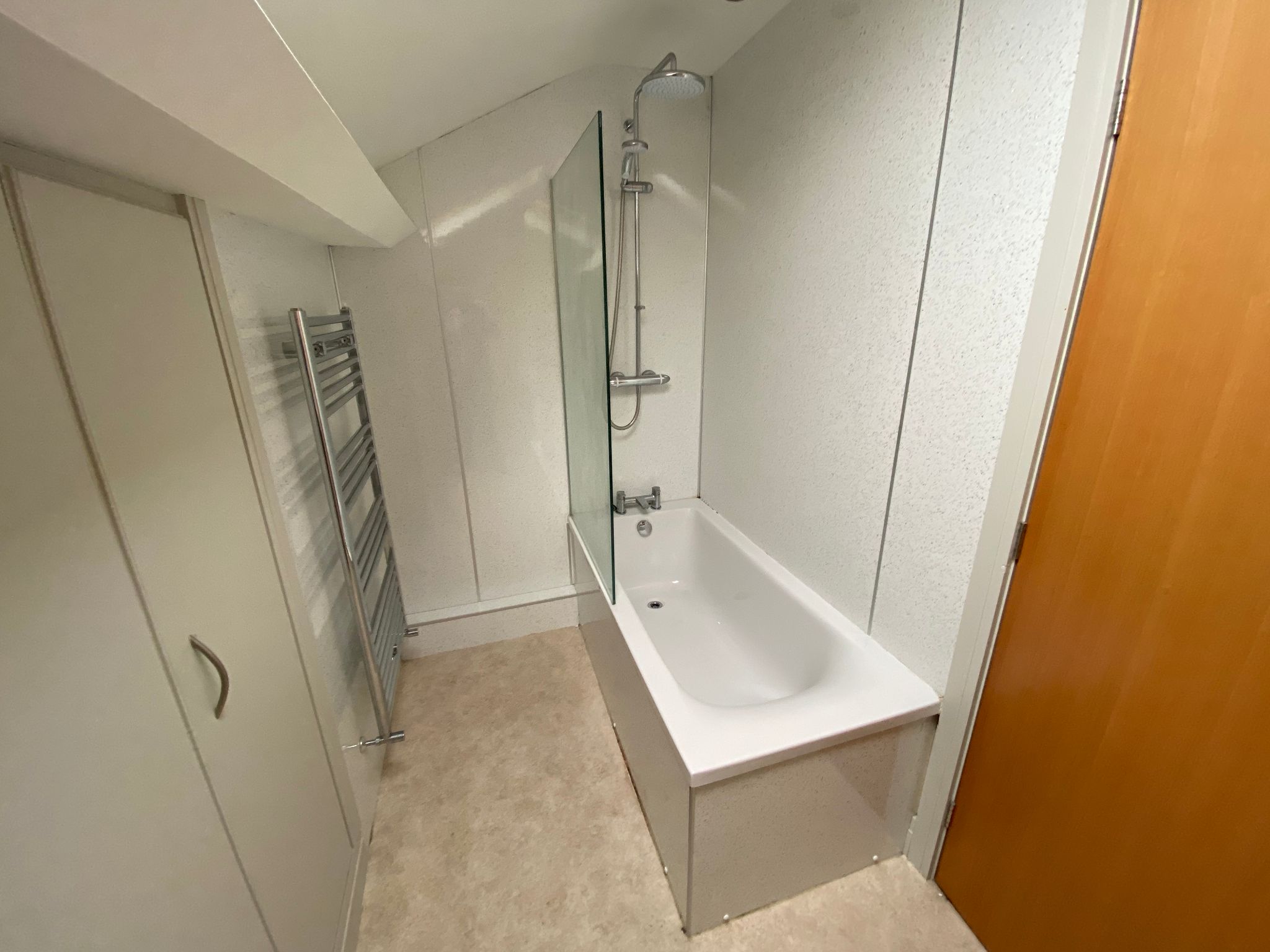 1 bedroom apartment flat/apartment Let Agreed in Mytholmroyd - Photograph 6