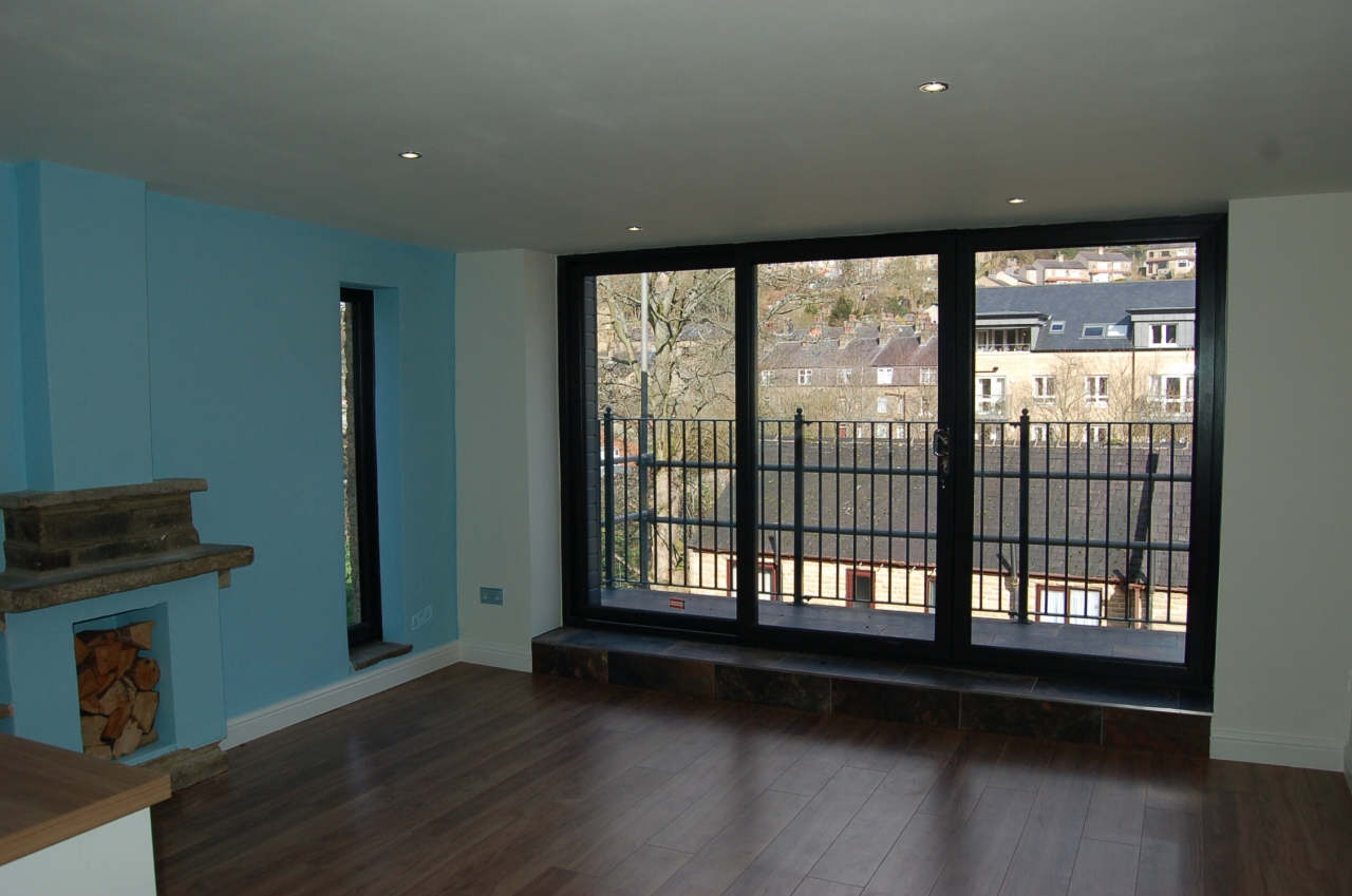2 bedroom cottage house Let Agreed in Hebden Bridge - Photograph 2