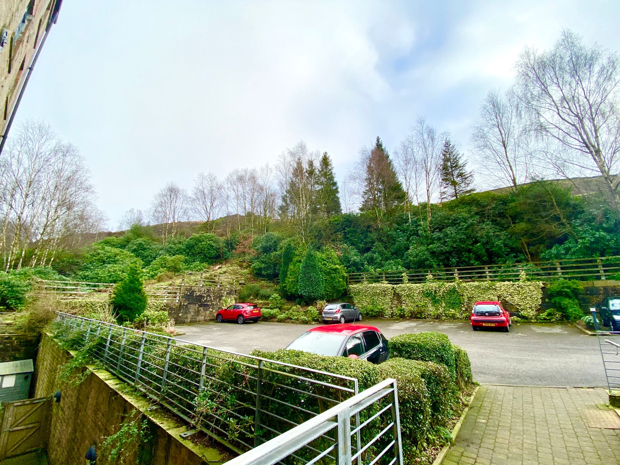 2 bedroom apartment flat/apartment Let Agreed in Todmorden - Photograph 11