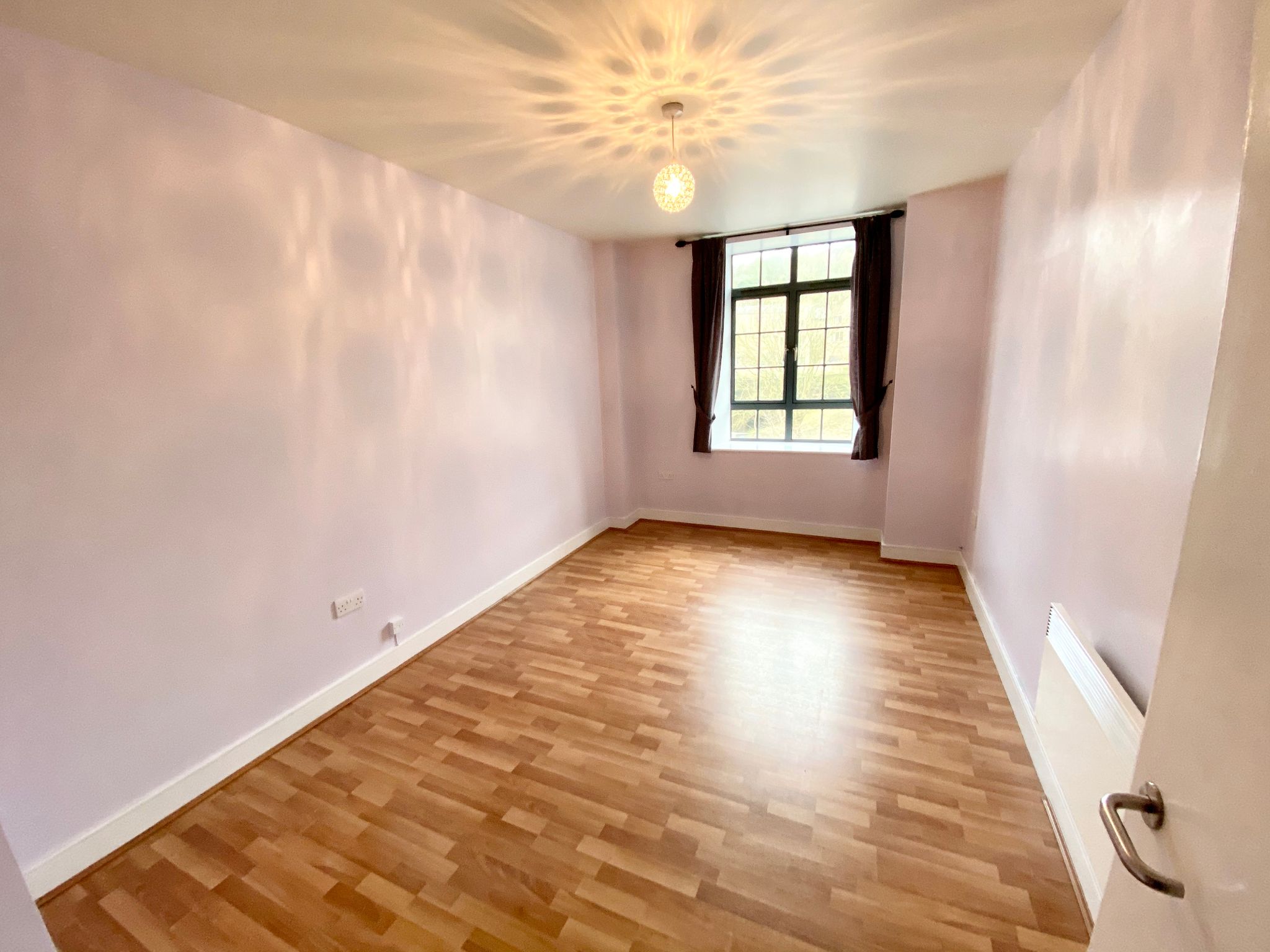 2 bedroom apartment flat/apartment Let Agreed in Todmorden - Photograph 8