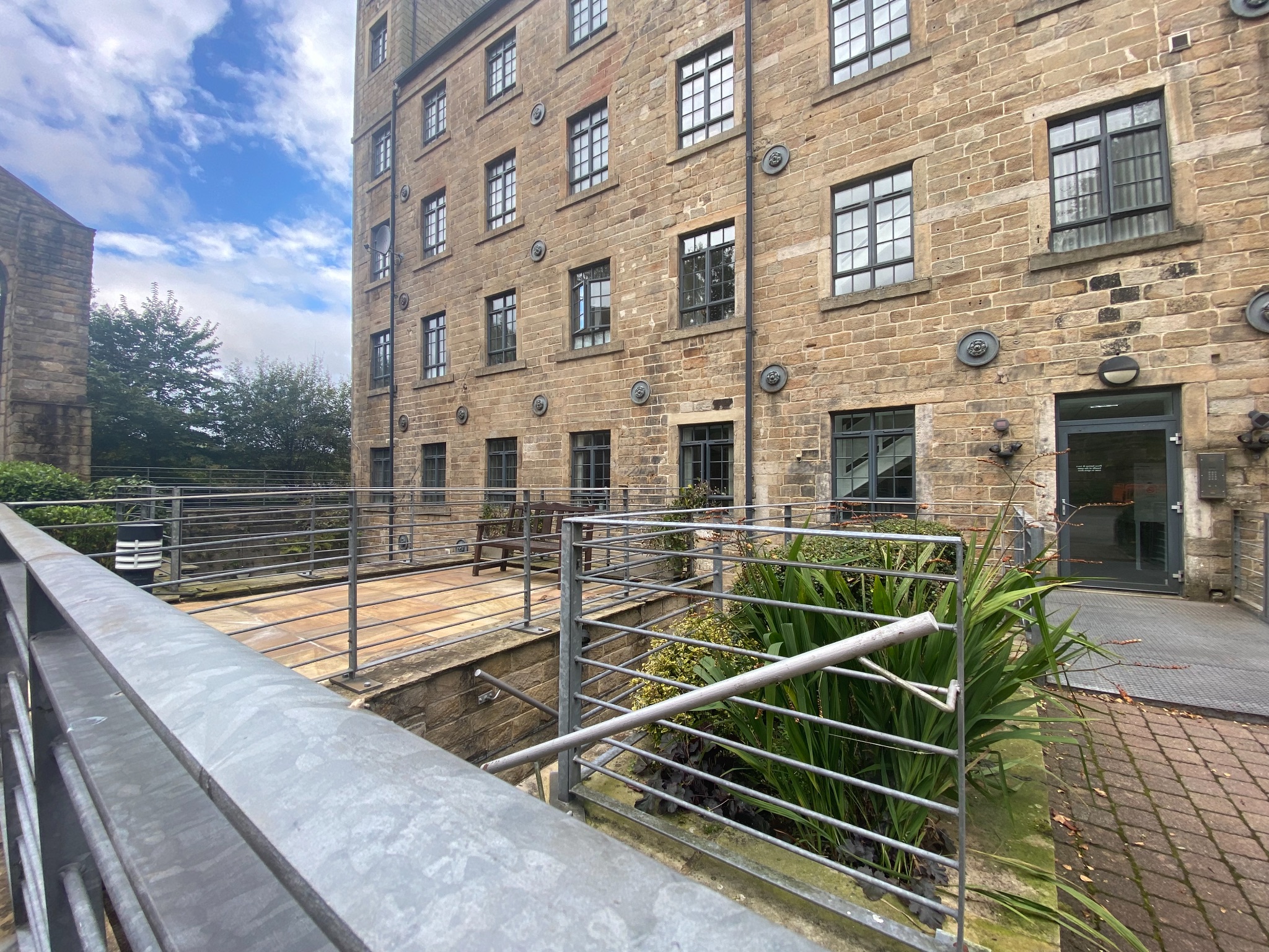 2 bedroom apartment flat/apartment Let Agreed in Todmorden - Photograph 14