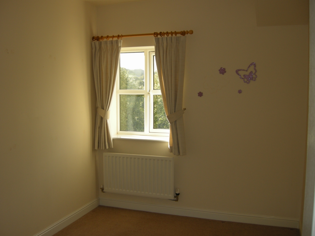 2 bedroom apartment flat/apartment Let Agreed in Hebden Bridge - Photograph 6