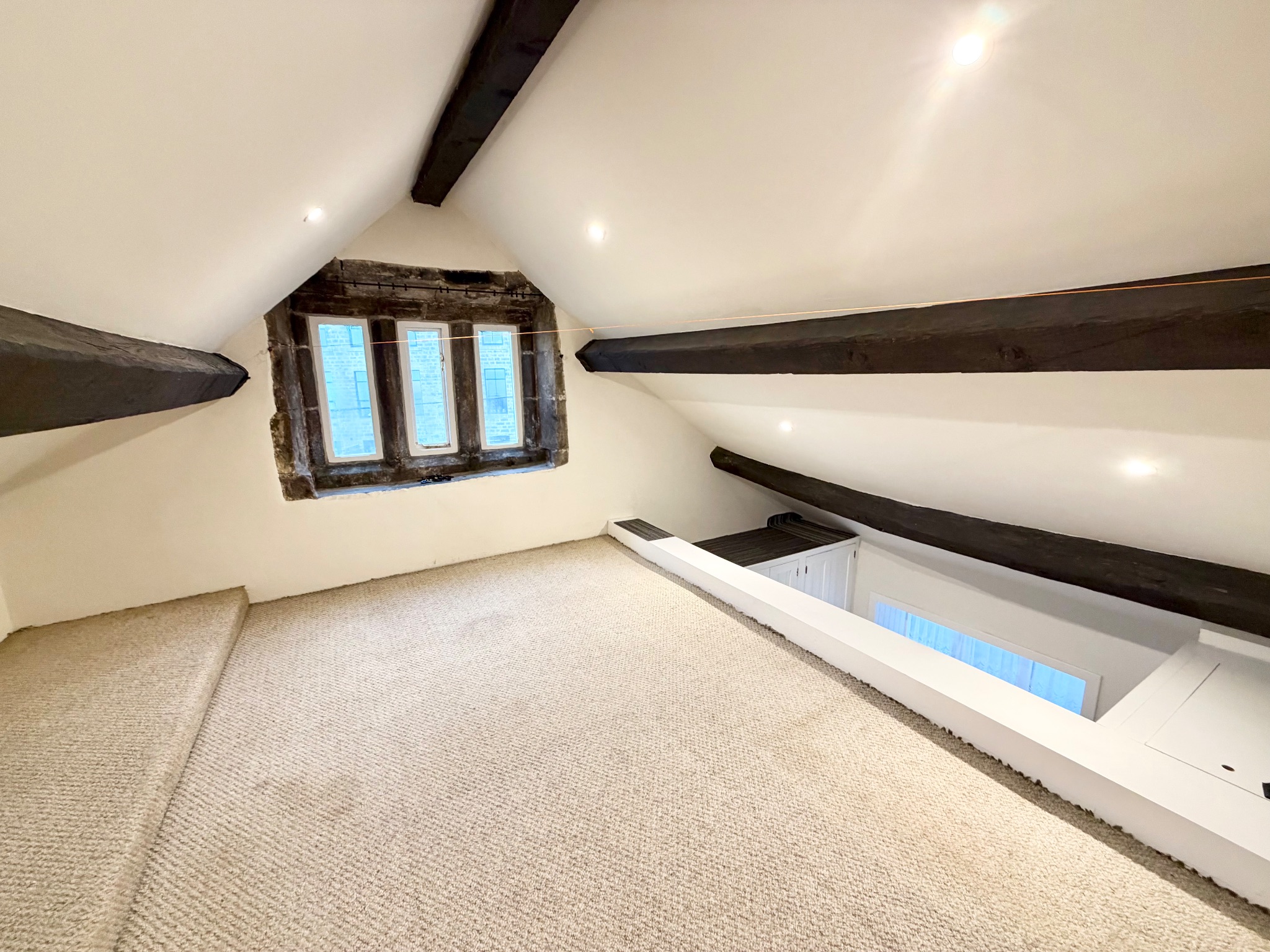 2 bedroom end terraced house For Sale in Hebden Bridge - Photograph 11.