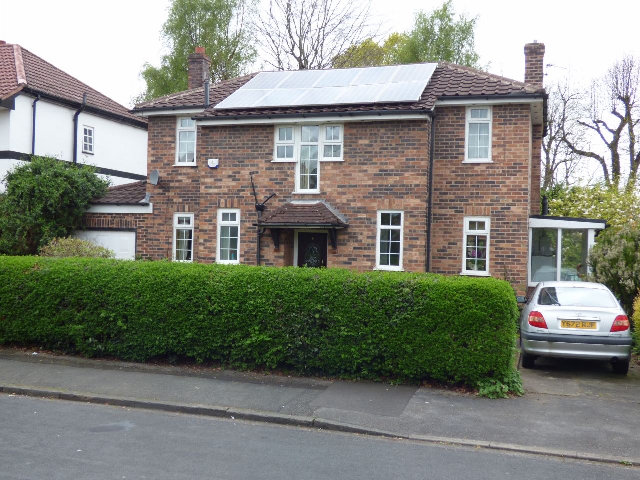 3 Bed Detached House For Sale - Main Image