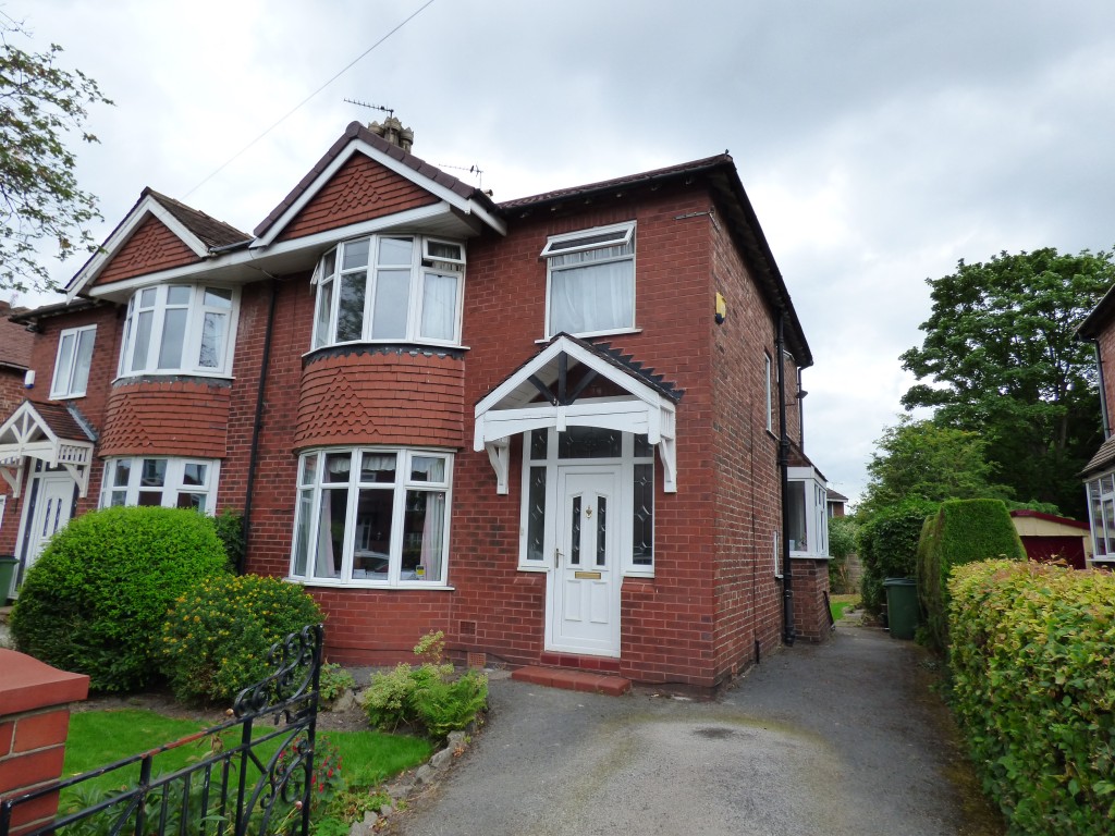 3 Bed Semi-detached House For Sale - Main Image
