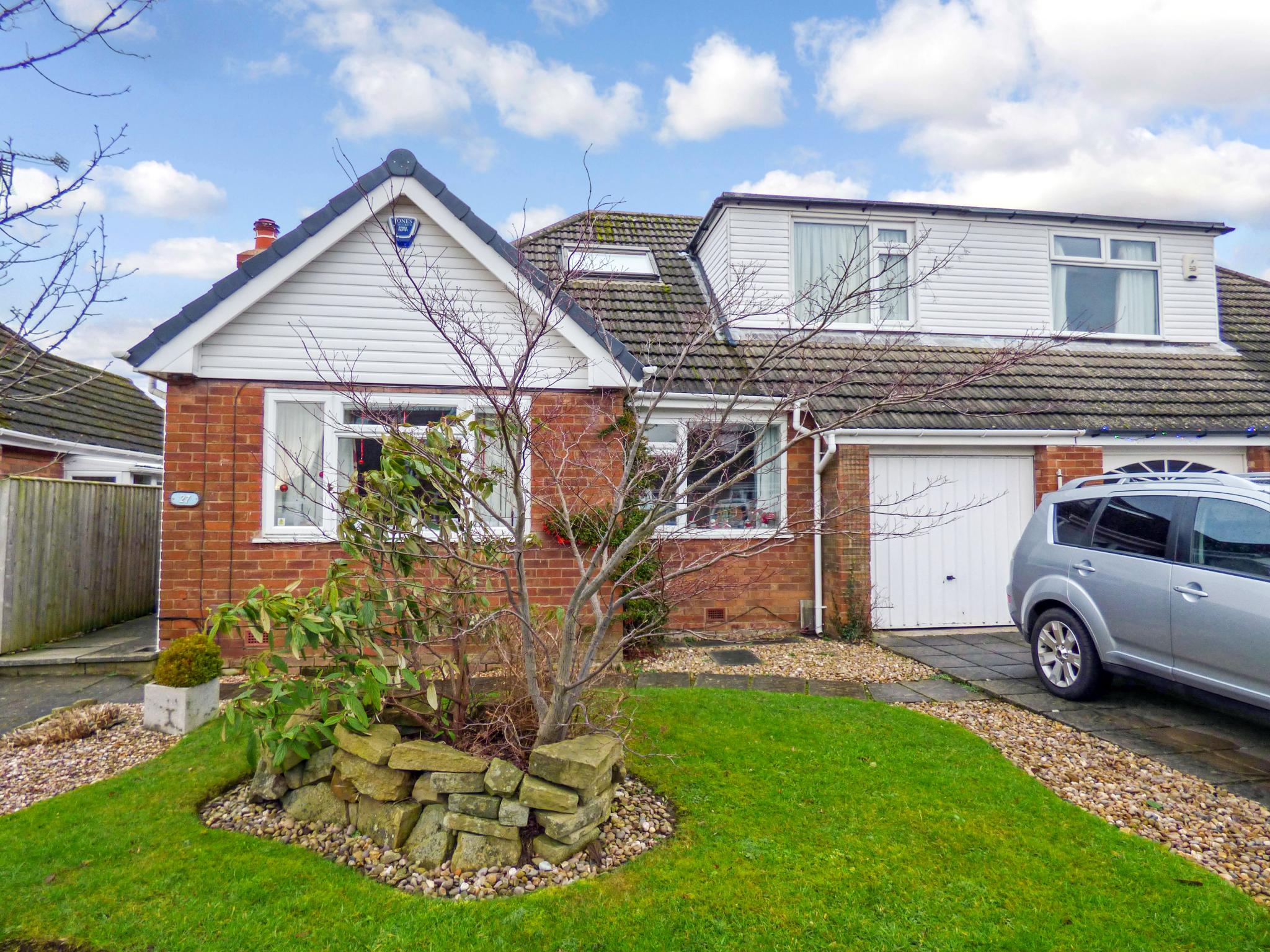 4 Bed Semi-detached Bungalow For Sale - Front