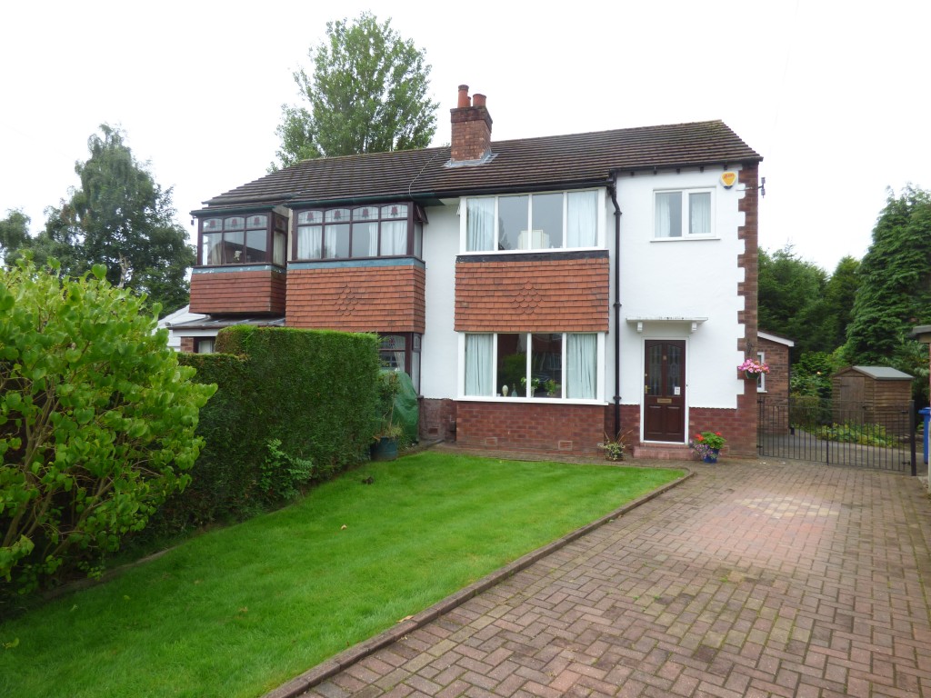 3 Bed Semi-detached House For Sale - Main Image