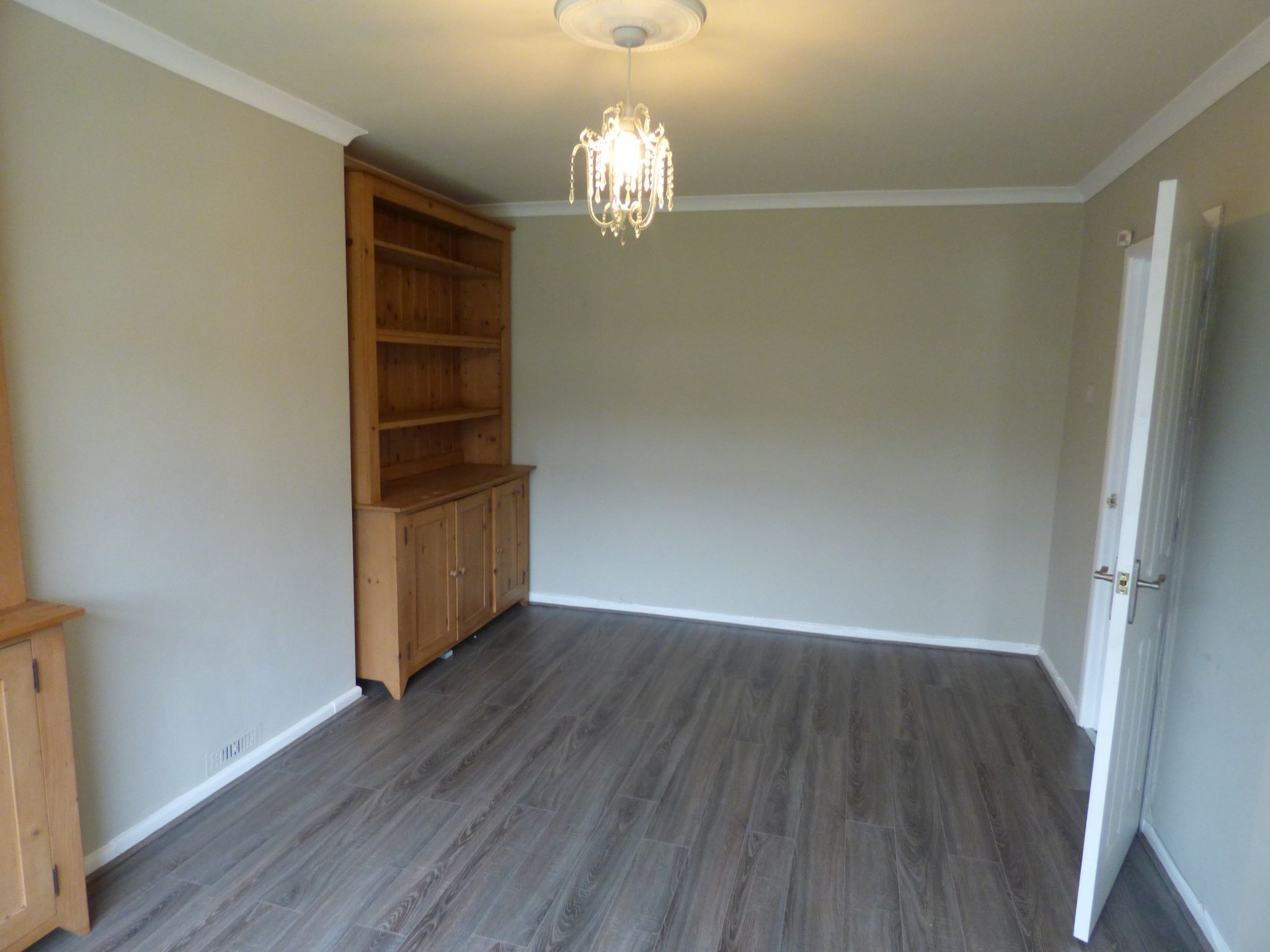 Meadway, Bramhall, SK7 5 bedroom semidetached house To Let in