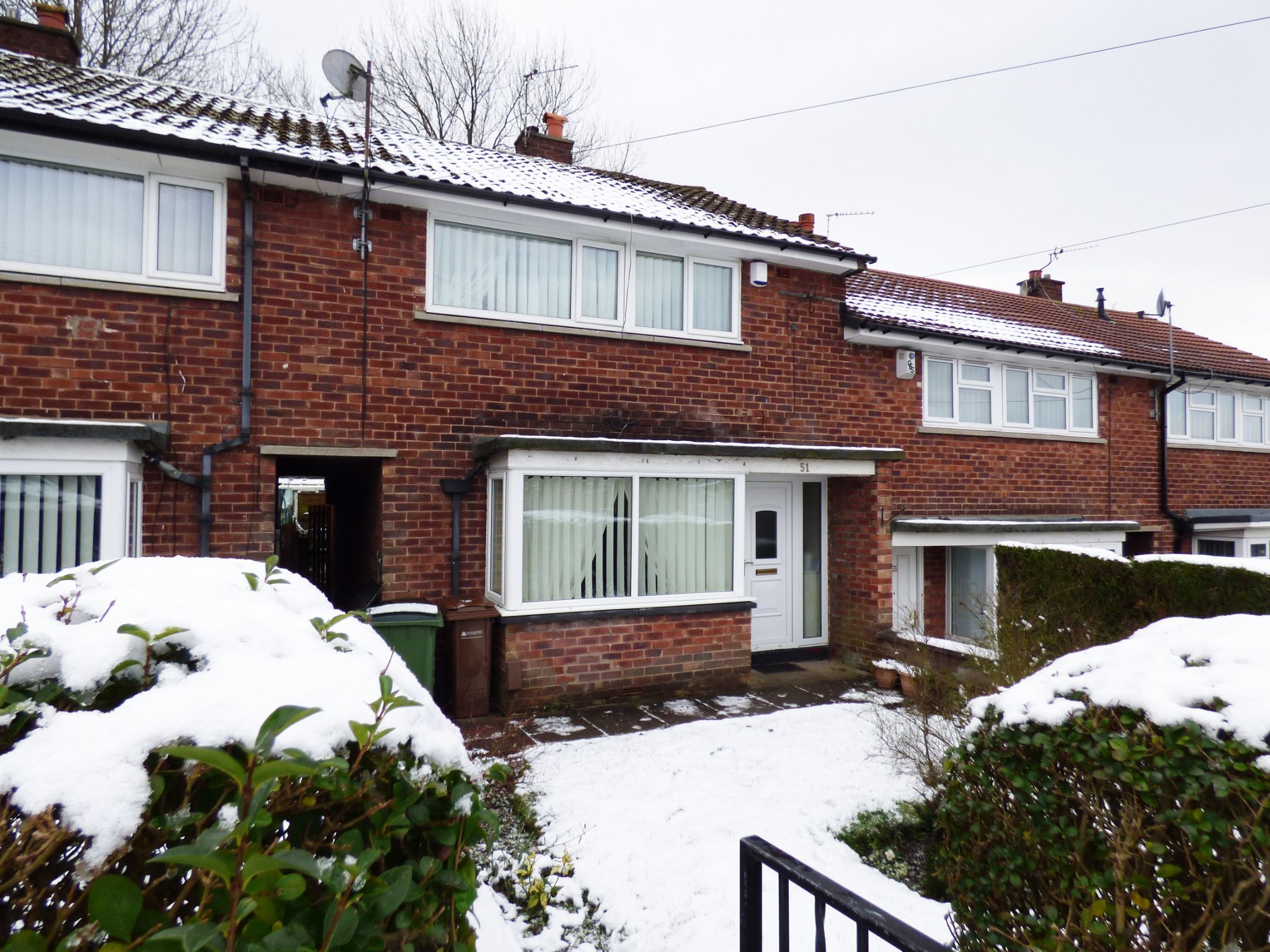 3 Bed Mews House To Rent - Photograph 1