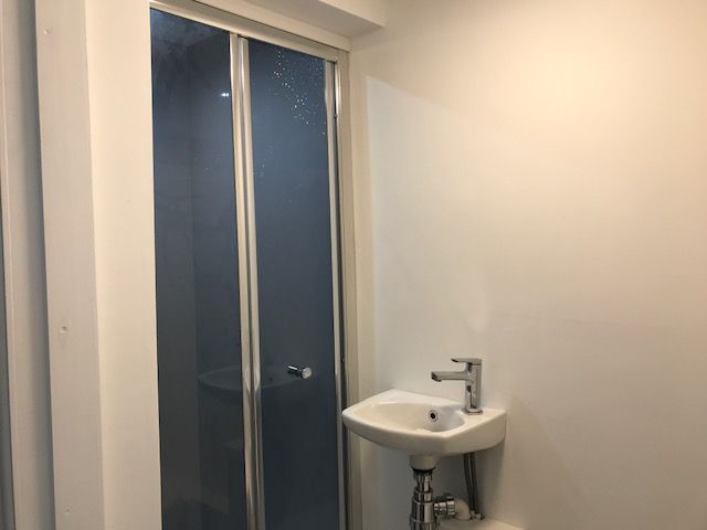 3 bedroom shared house To Let in Stockport - Photograph 7.