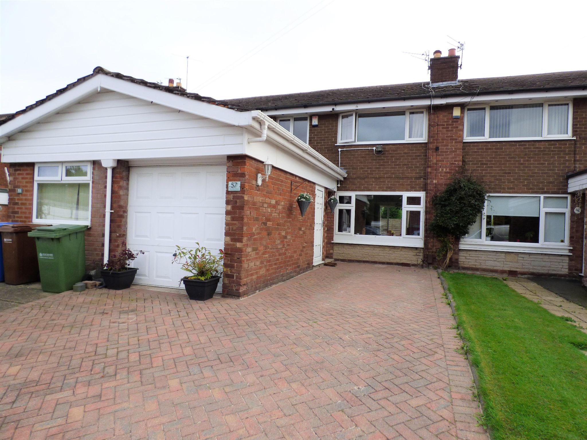 3 Bed Mews House For Sale - Photograph 1