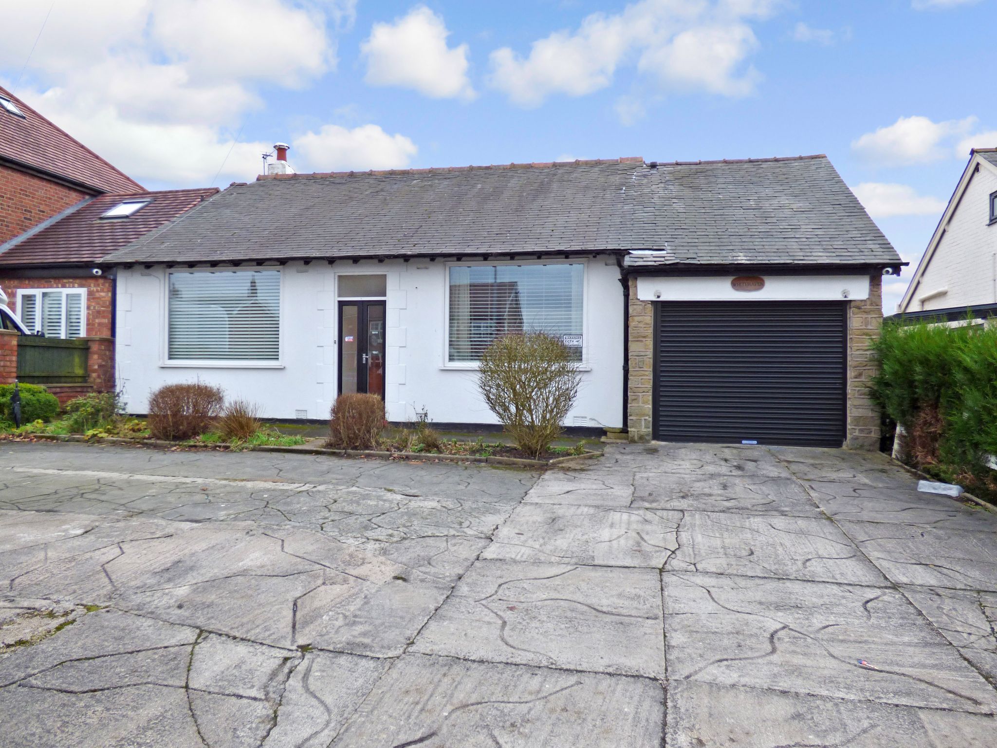 3 Bed Detached Bungalow For Sale - Photograph 1