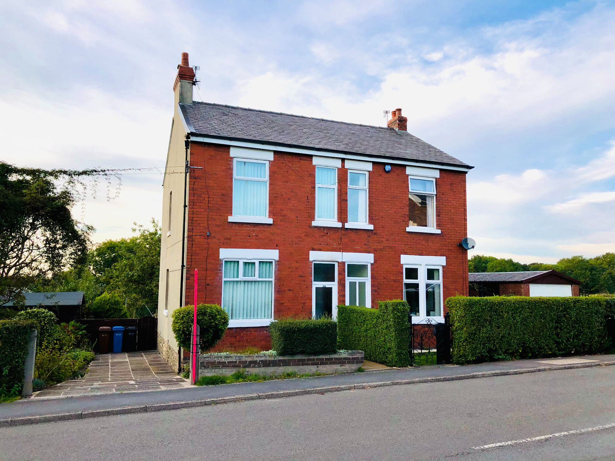 2 Bed Semi-detached House For Sale - Front Elevation
