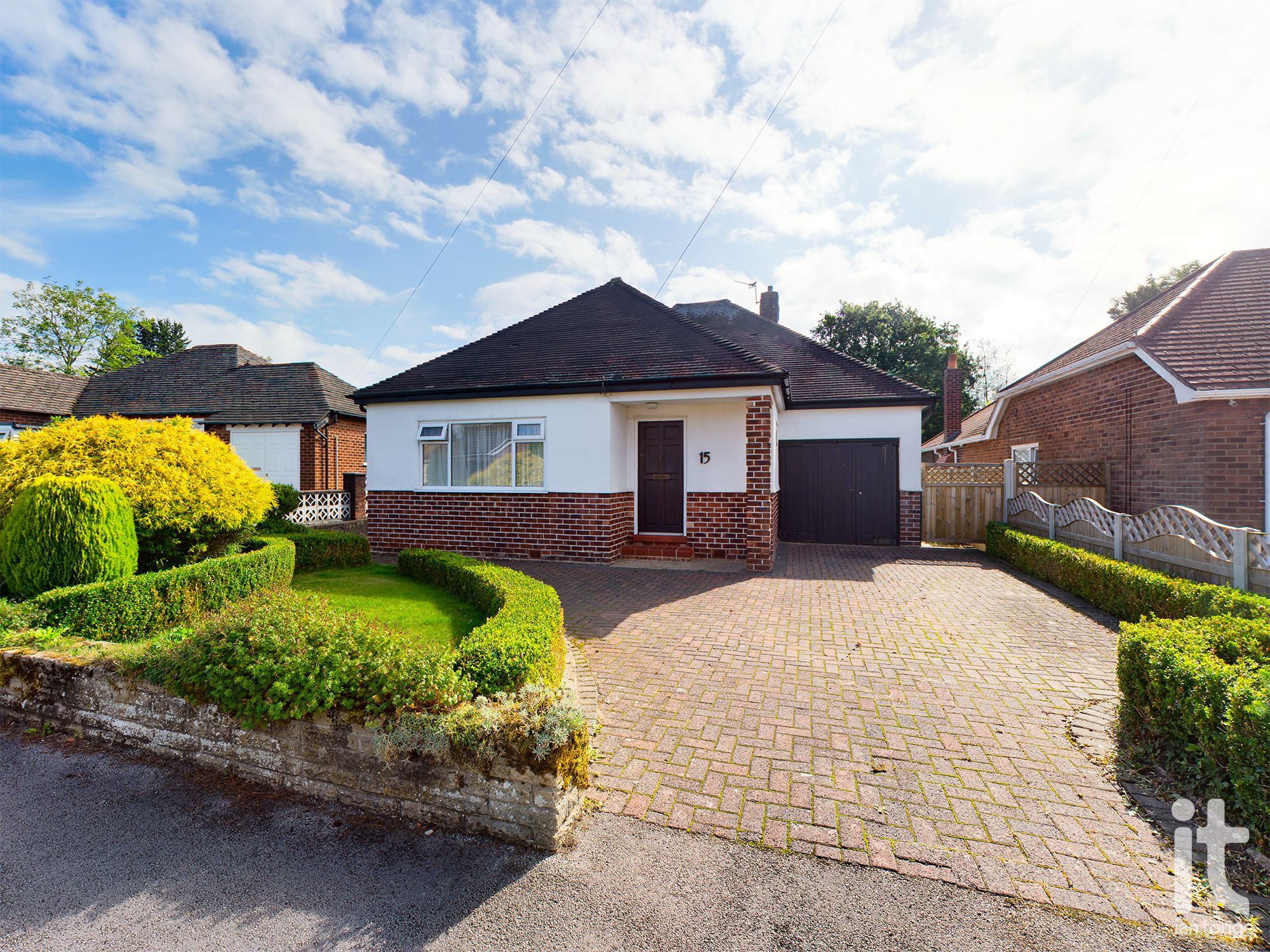 3 Bed Detached Bungalow For Sale - Front Elevation