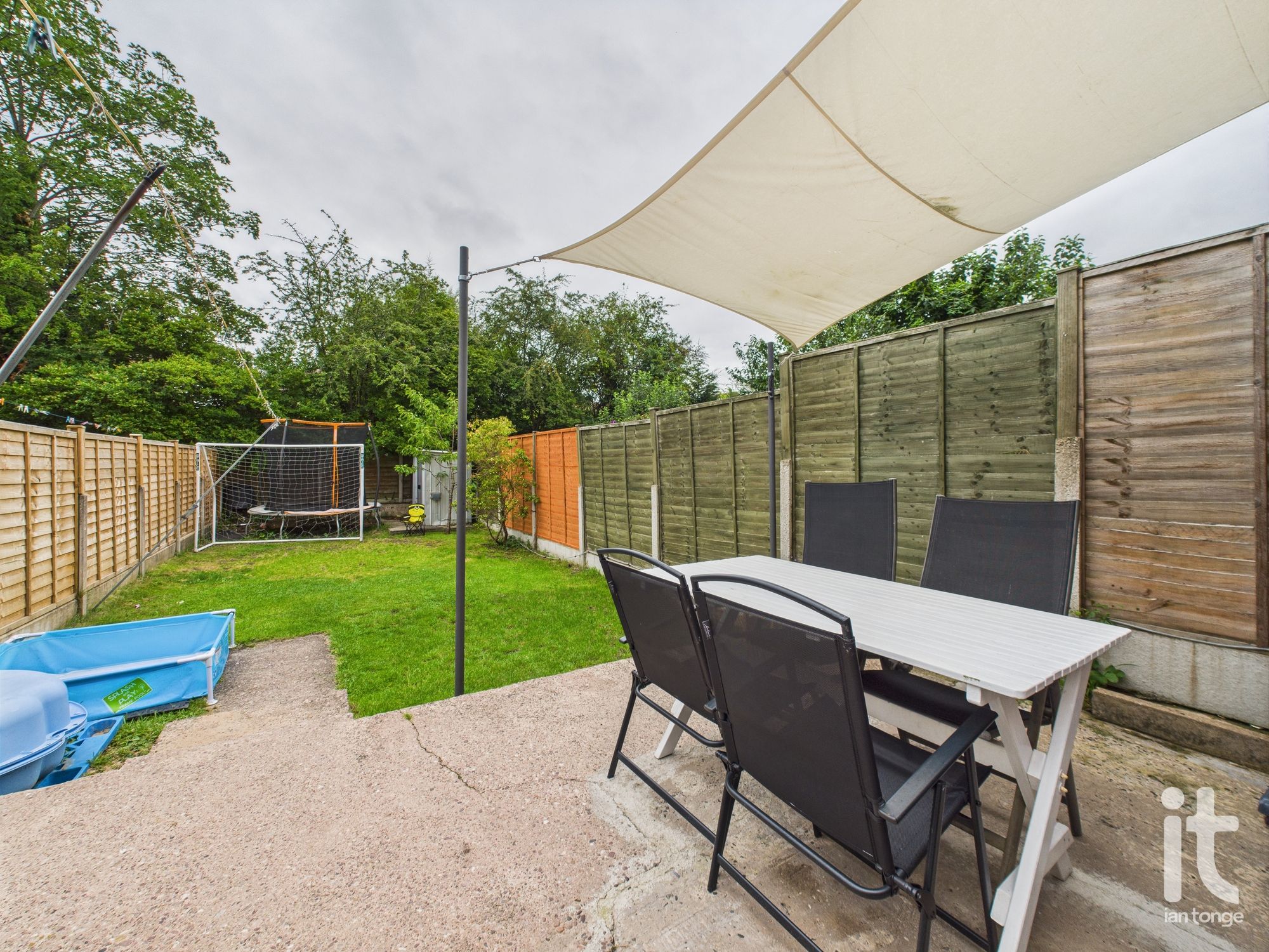 3 bedroom semi-detached house For Sale in Stockport - Photograph 2.