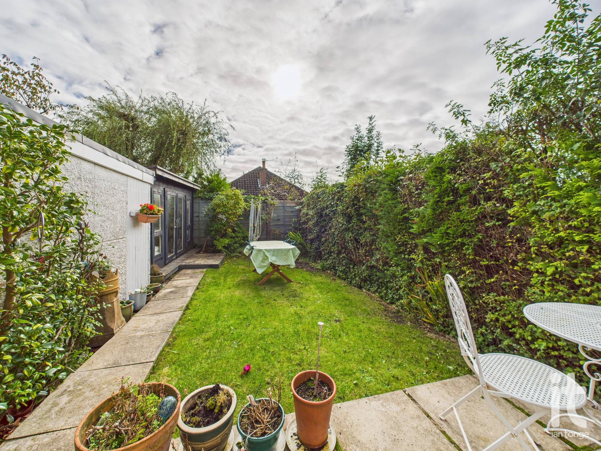 3 bedroom semi-detached house For Sale in Stockport - Photograph 20.