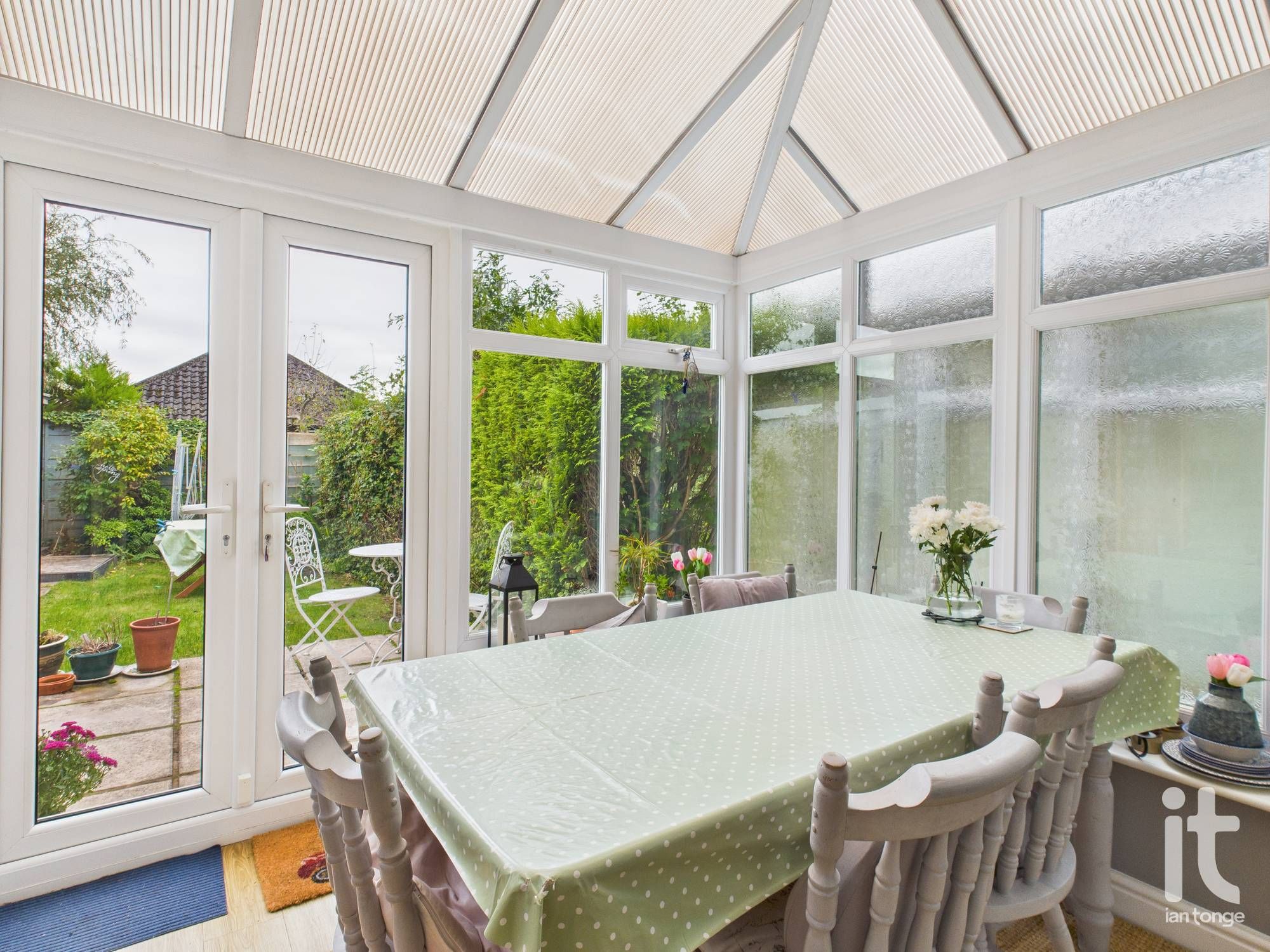 3 bedroom semi-detached house For Sale in Stockport - Photograph 11.