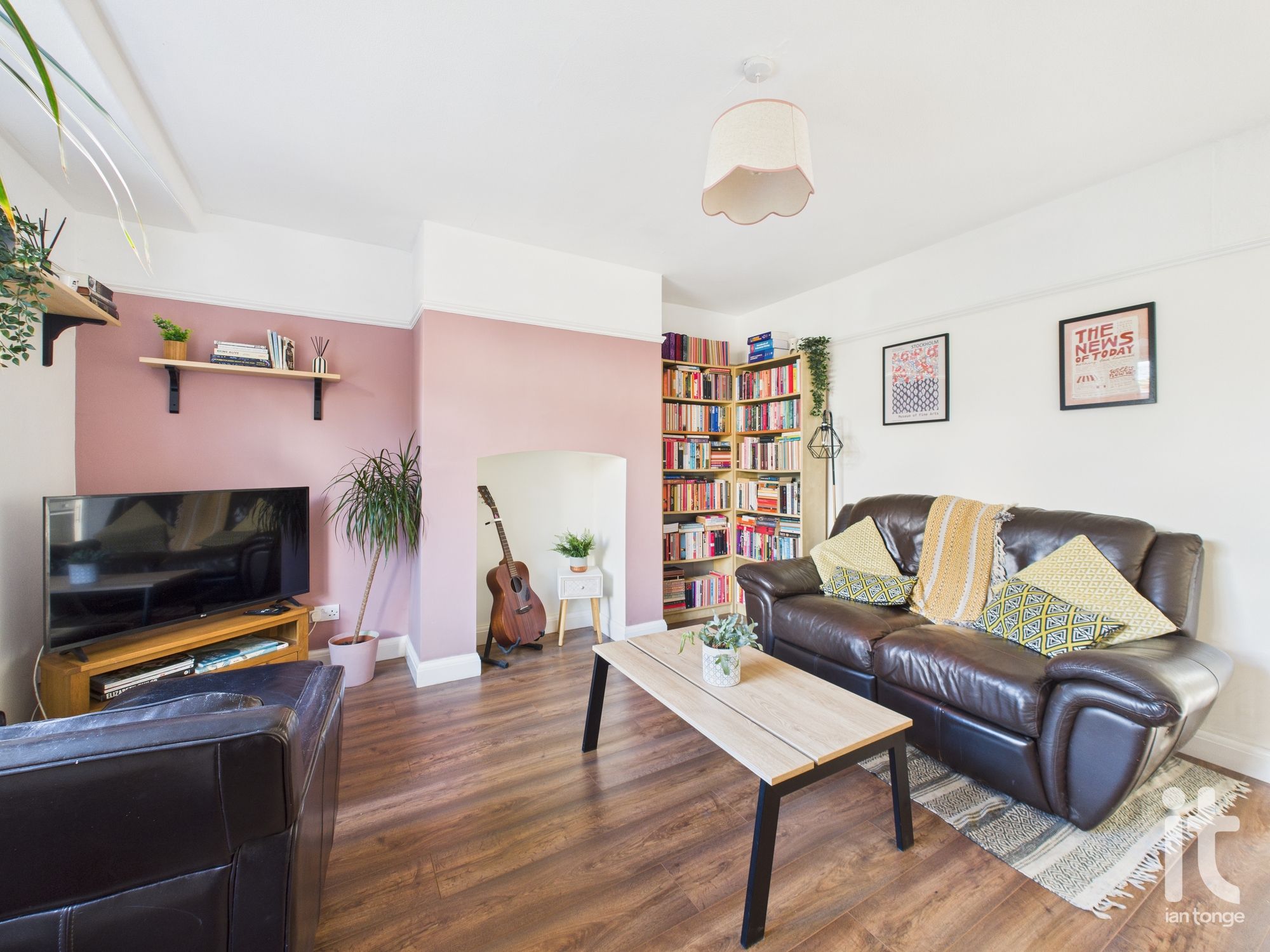 3 bedroom semi-detached house For Sale in Stockport - Photograph 5.